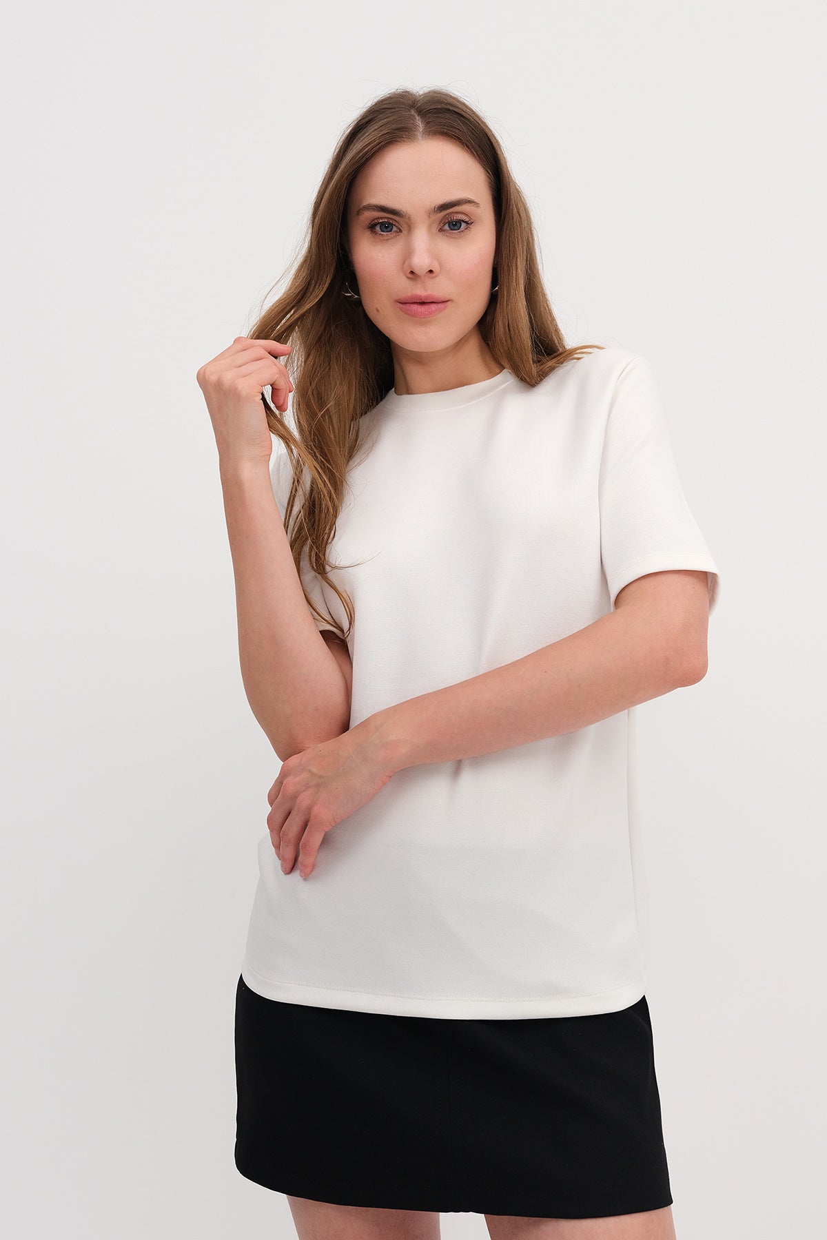 Ecru_Basic-Modal-T-shirt-addax