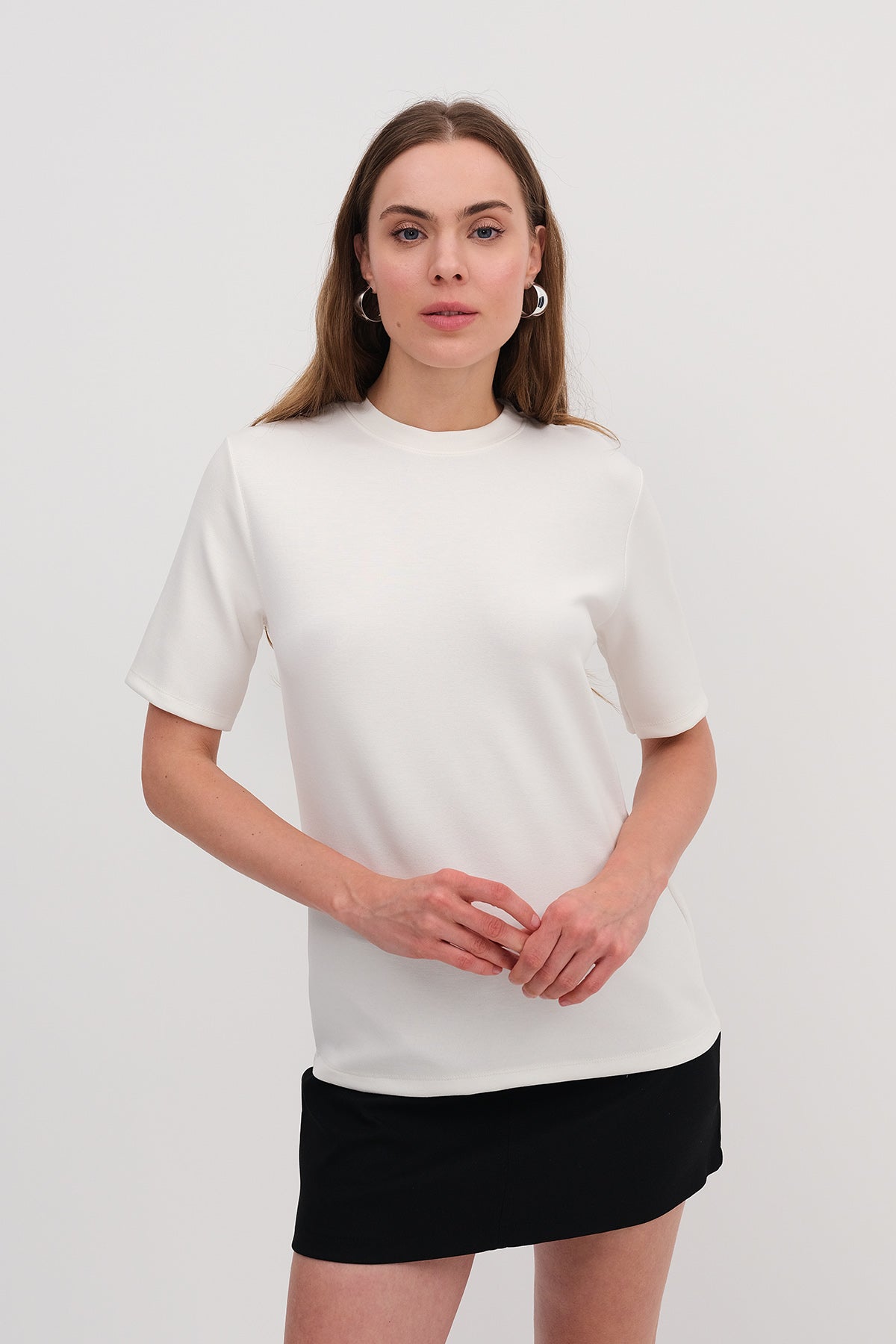Ecru_Basic-Modal-T-shirt-addax