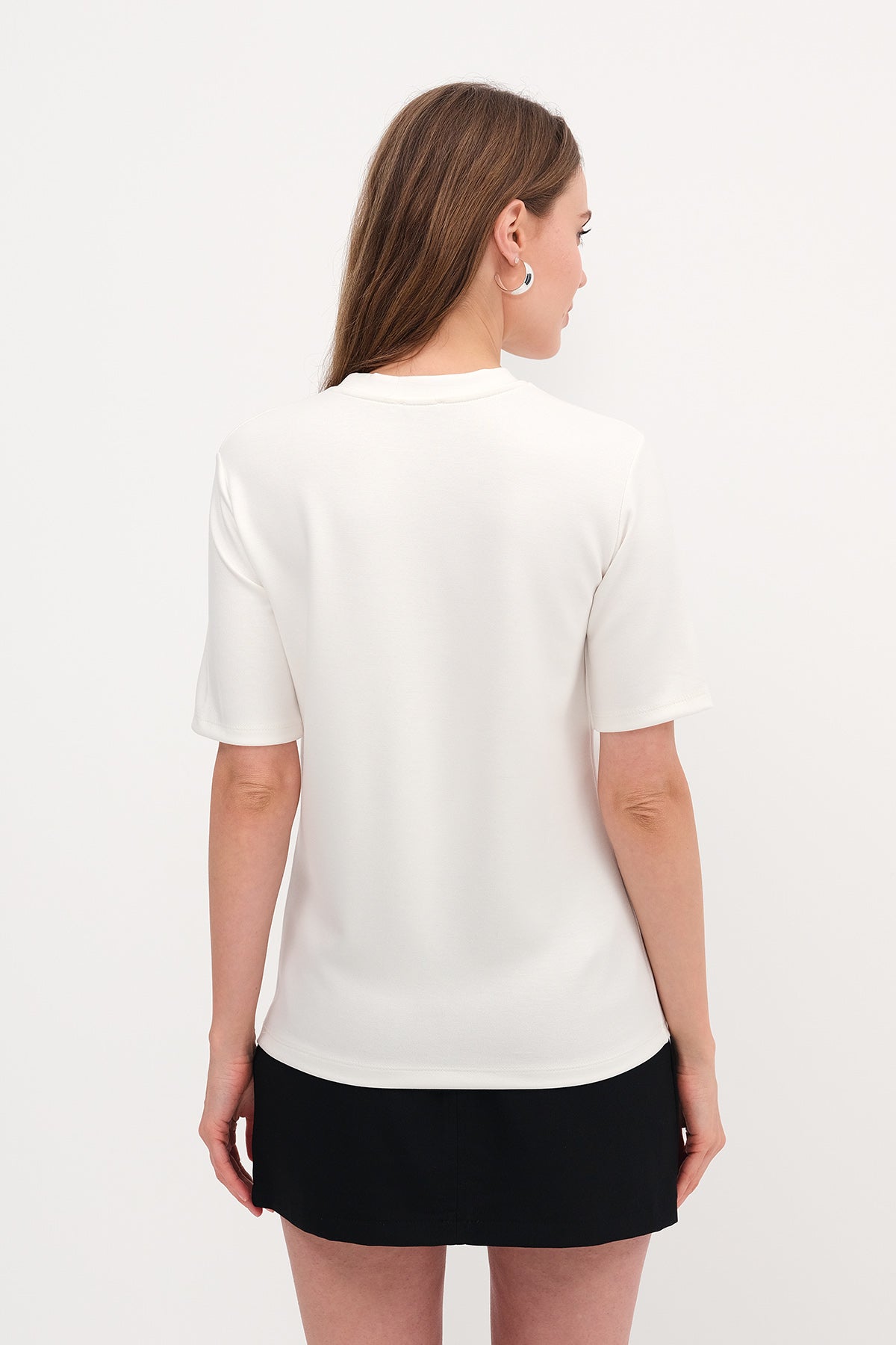 Ecru_Basic-Modal-T-shirt-addax