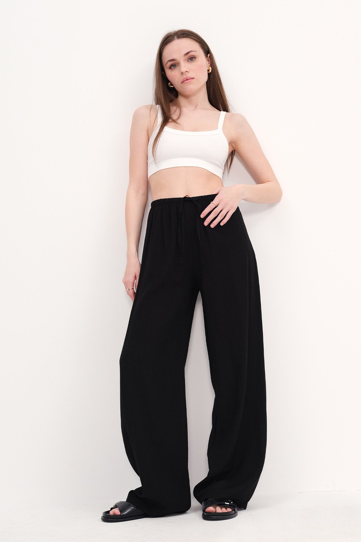 Black_Wide-Leg-Trousers-with-Waist-Rope-Tie-addax