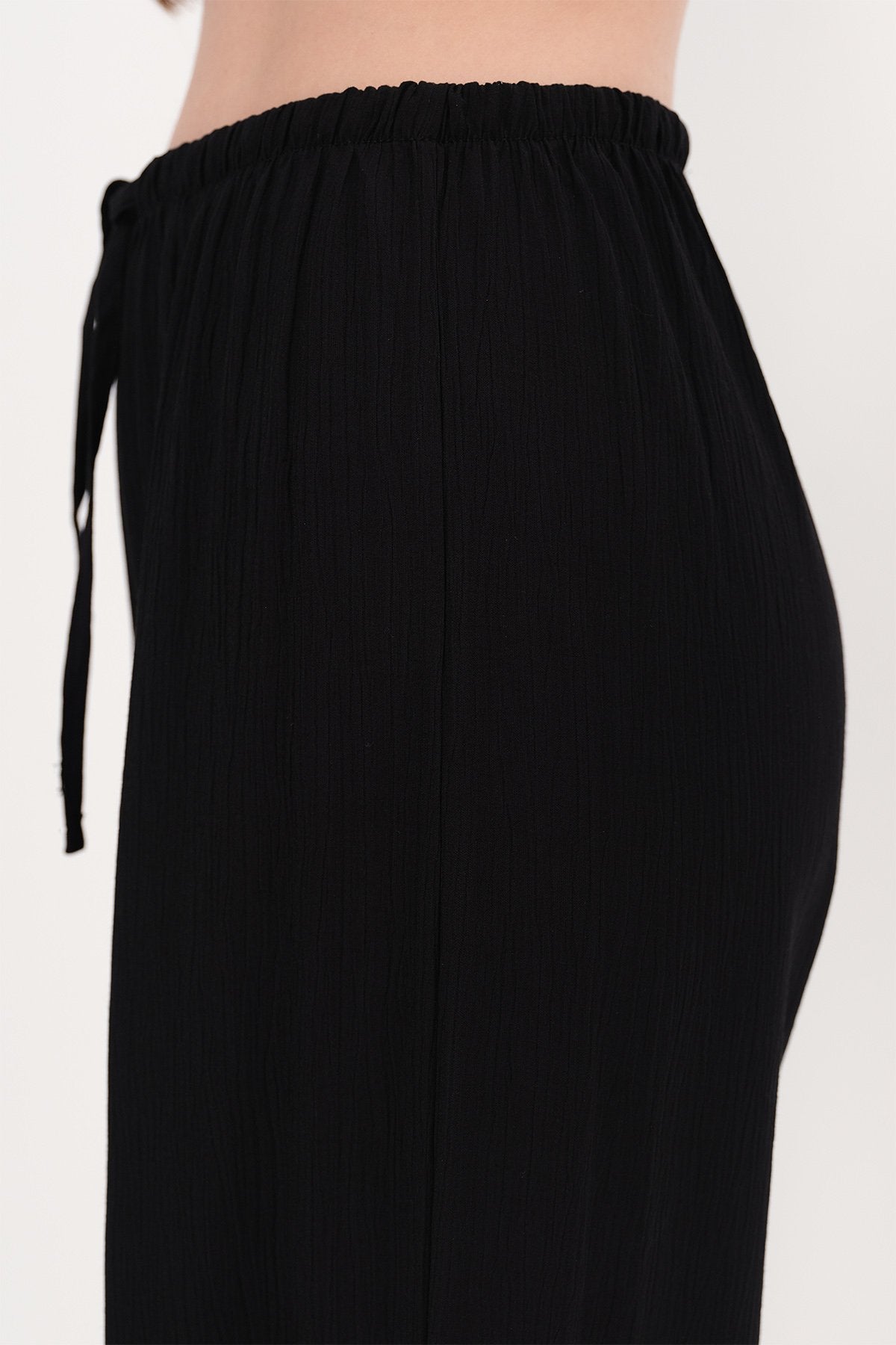 Black_Wide-Leg-Trousers-with-Waist-Rope-Tie-addax