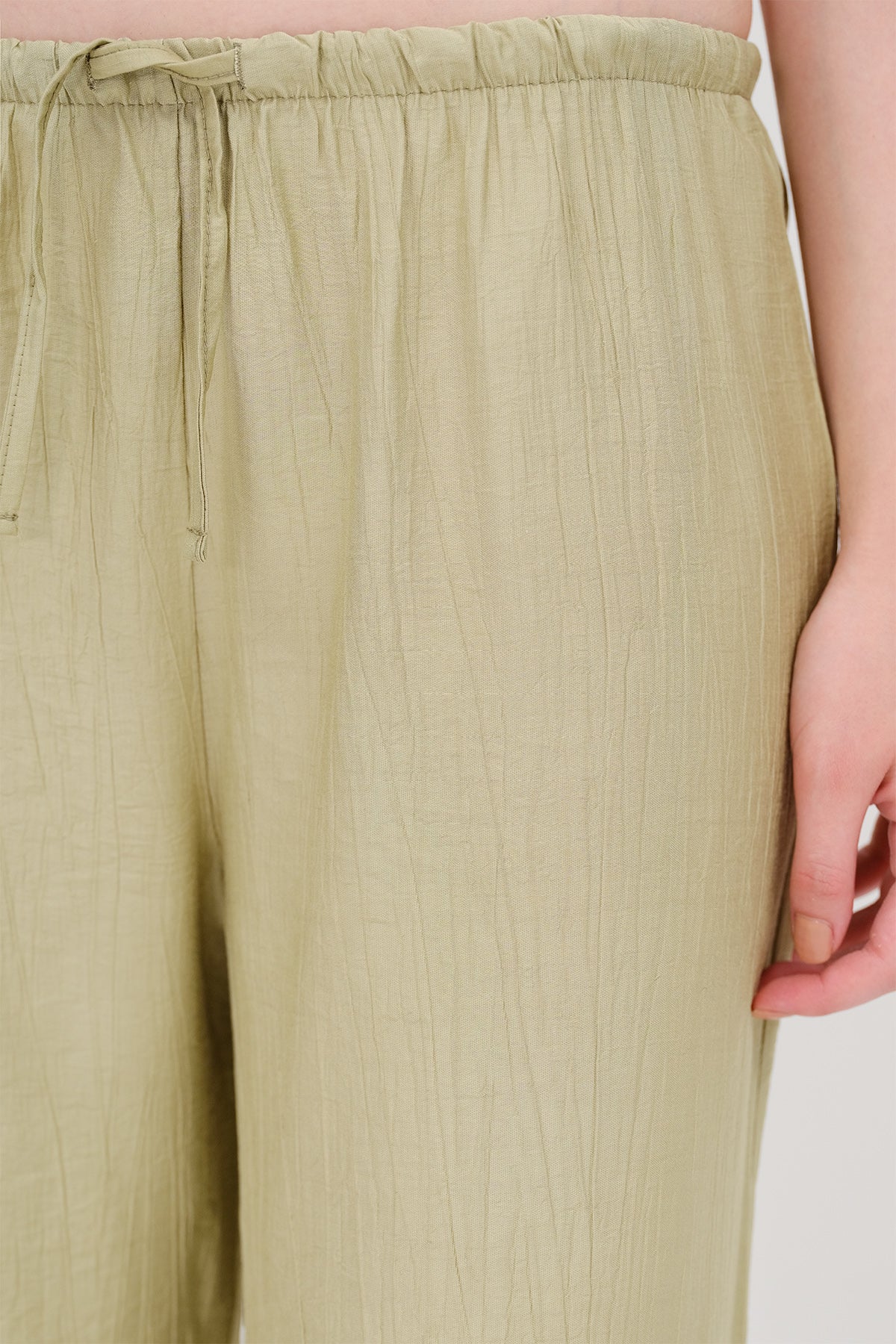 Oil-Green_Wide-Leg-Trousers-with-Waist-Rope-Tie-addax