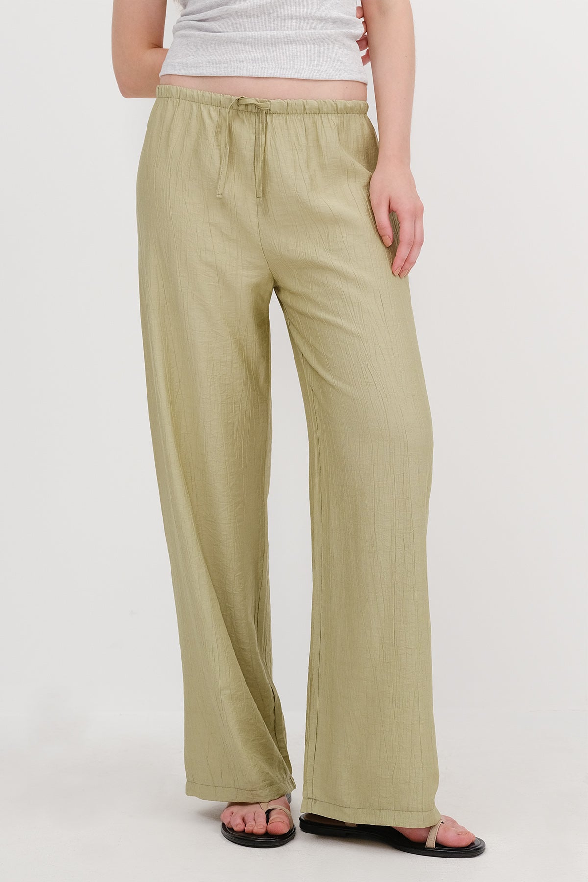 Oil-Green_Wide-Leg-Trousers-with-Waist-Rope-Tie-addax