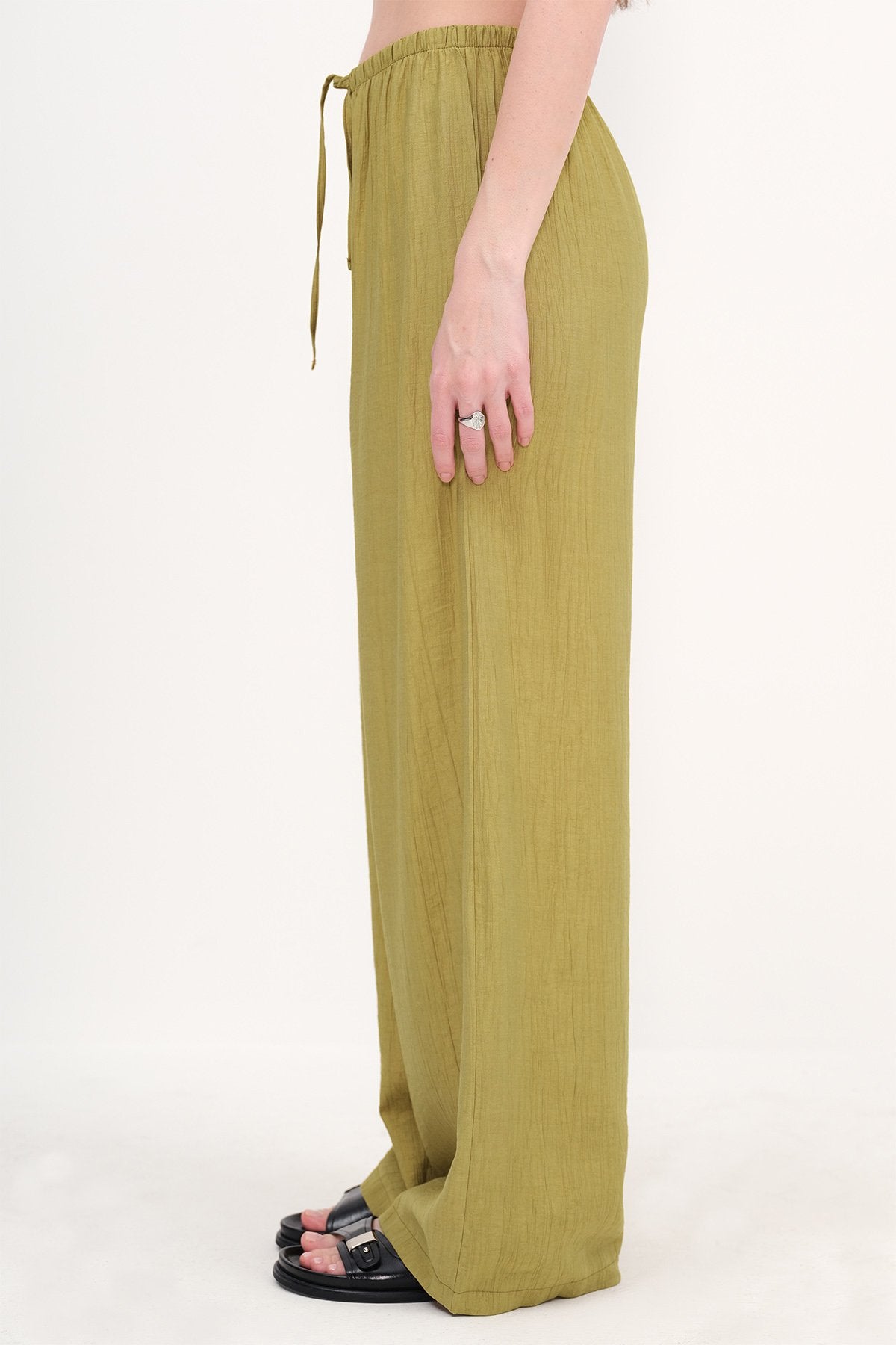 Olive_Wide-Leg-Trousers-with-Waist-Rope-Tie-addax