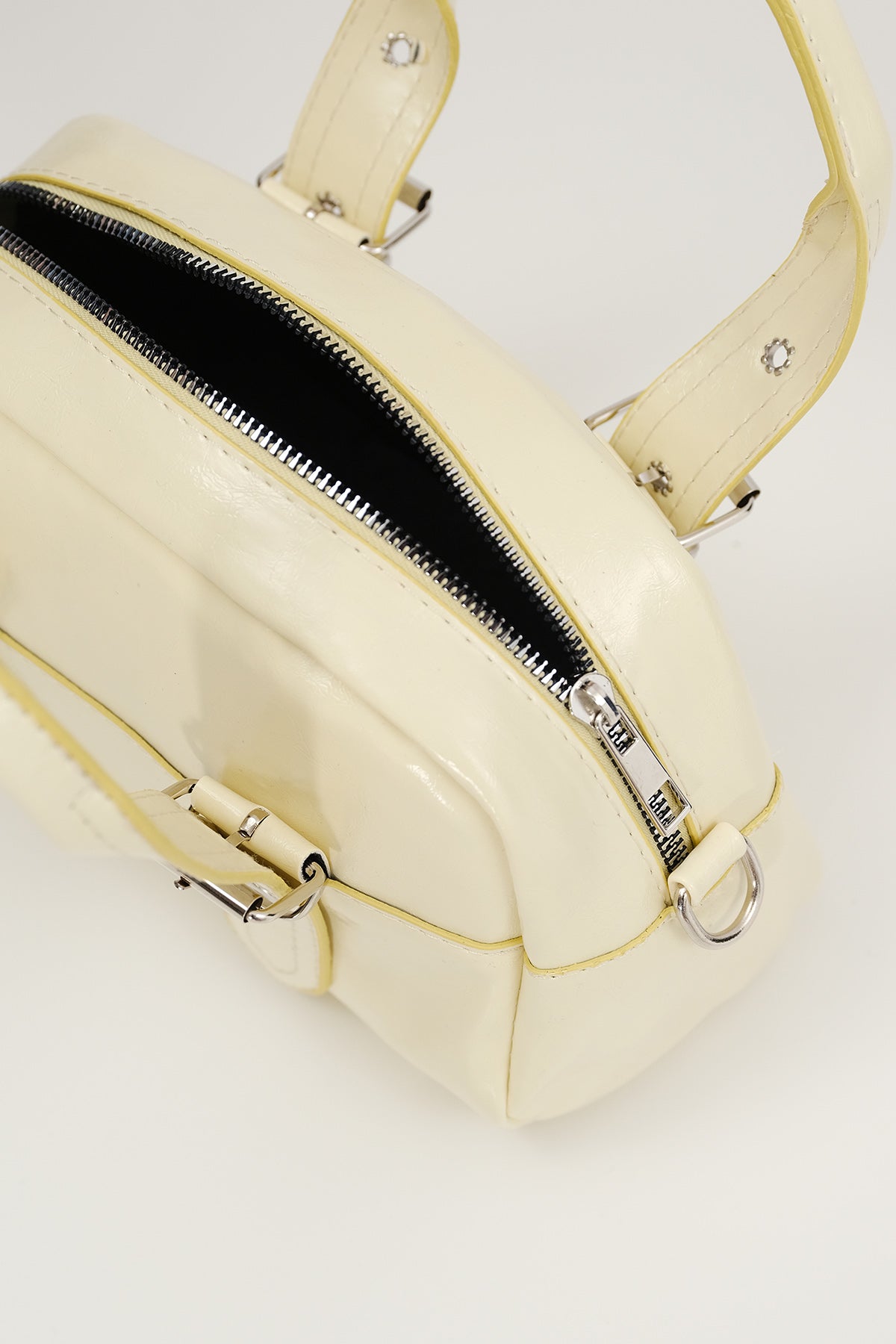 Light-Yellow_Zip-Closure-Hand-and-Shoulder-Bag-addax