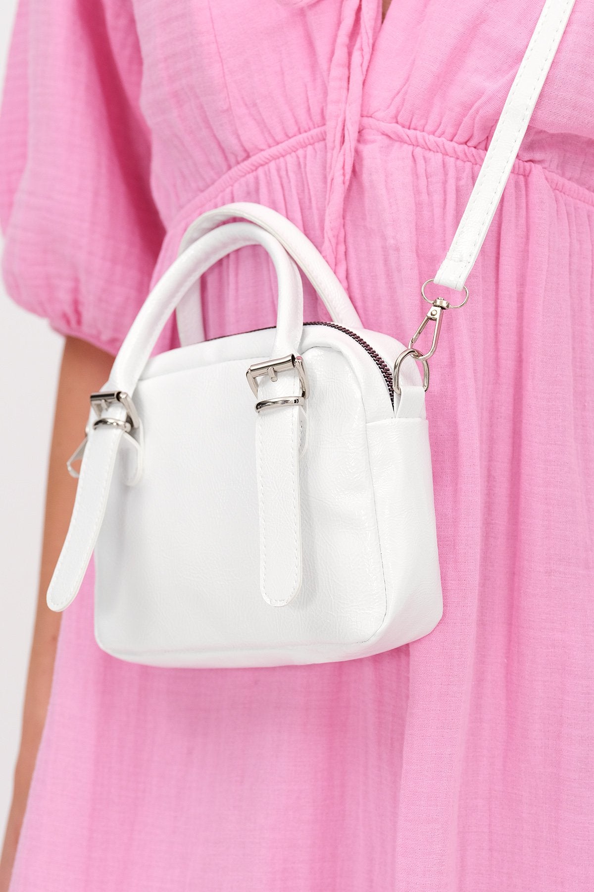 White_Zippered-Hand-and-Shoulder-Bag-addax