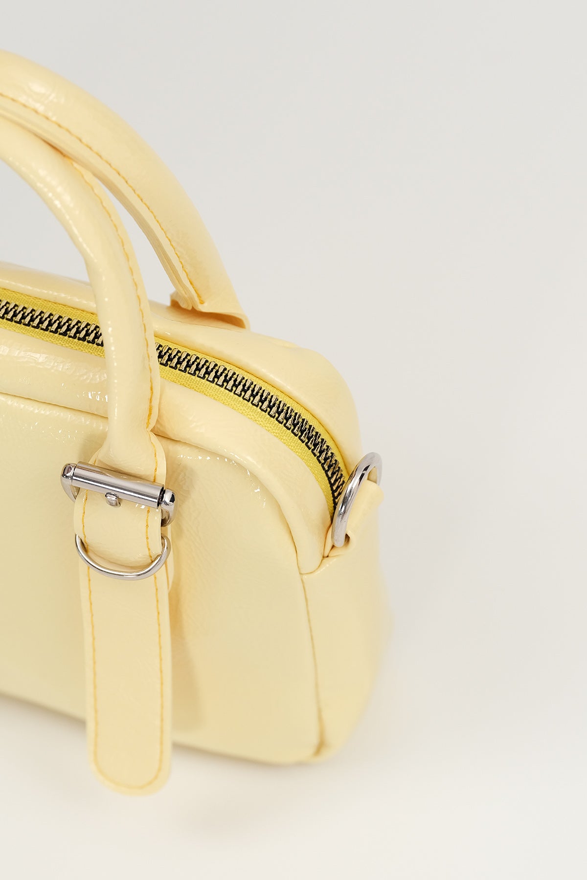 Yellow_Zippered-Hand-and-Shoulder-Bag-addax