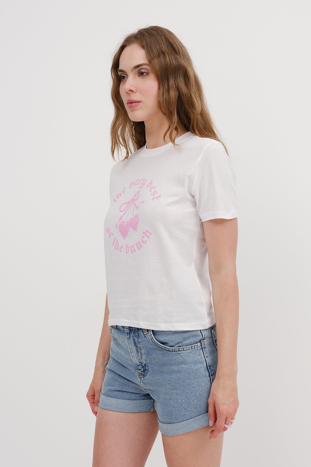 White_Short-Sleeve-Printed-T-Shirt-addax