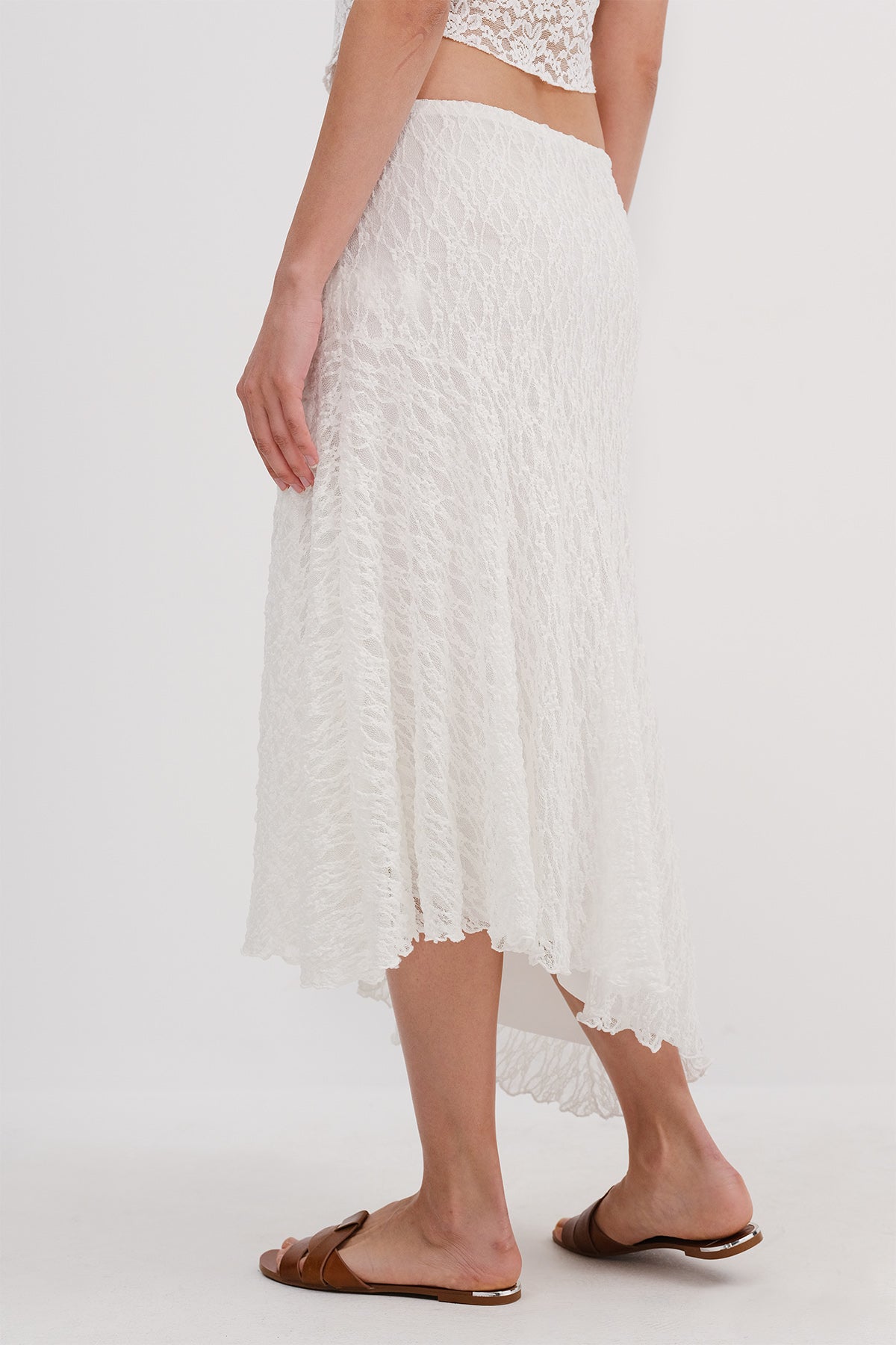 Ecru_Asymmetrical-Cut-Lace-Skirt-addax
