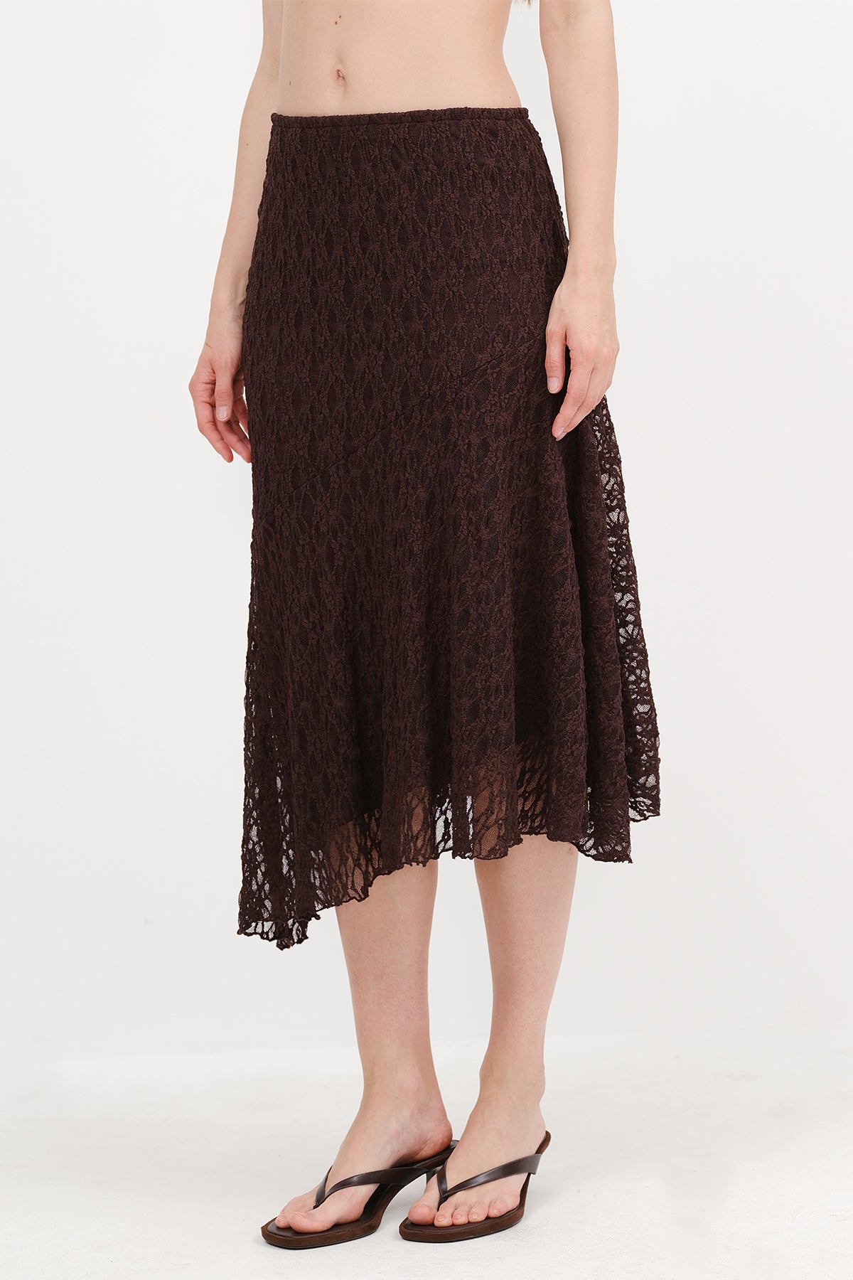 Bitter-Coffee_Asymmetrical-Cut-Lace-Skirt-addax
