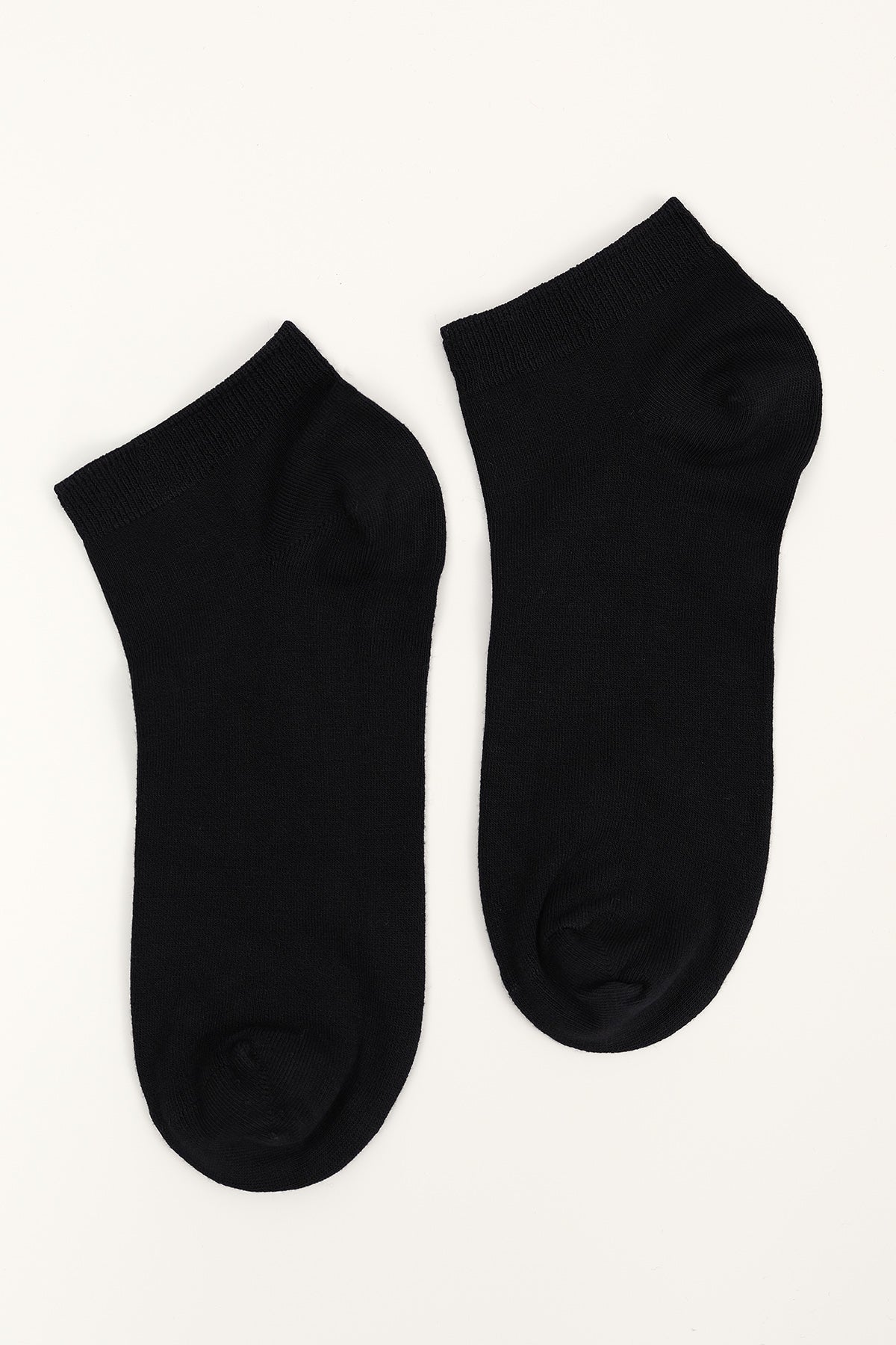 Black_Socks-addax