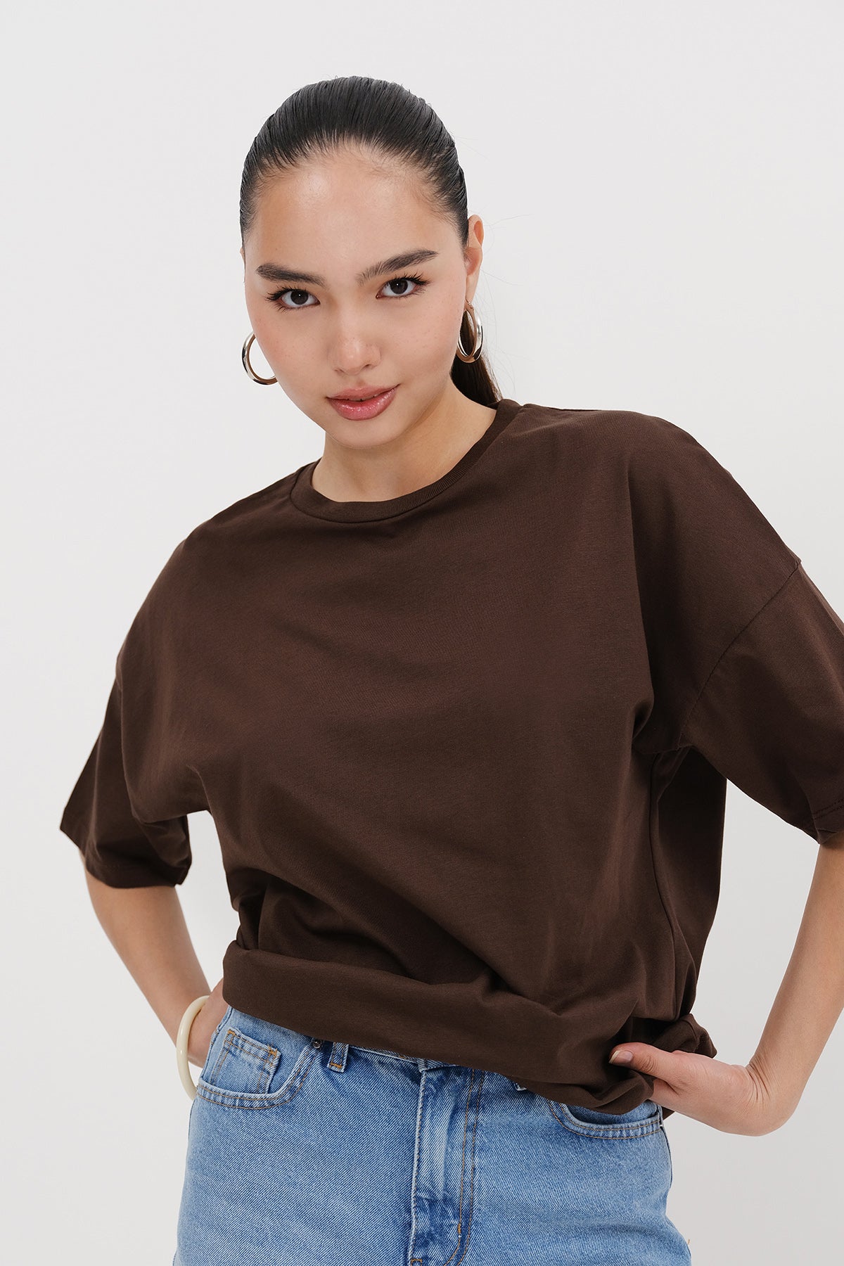 Brown_Crew-Neck-Basic-T-shirt-addax