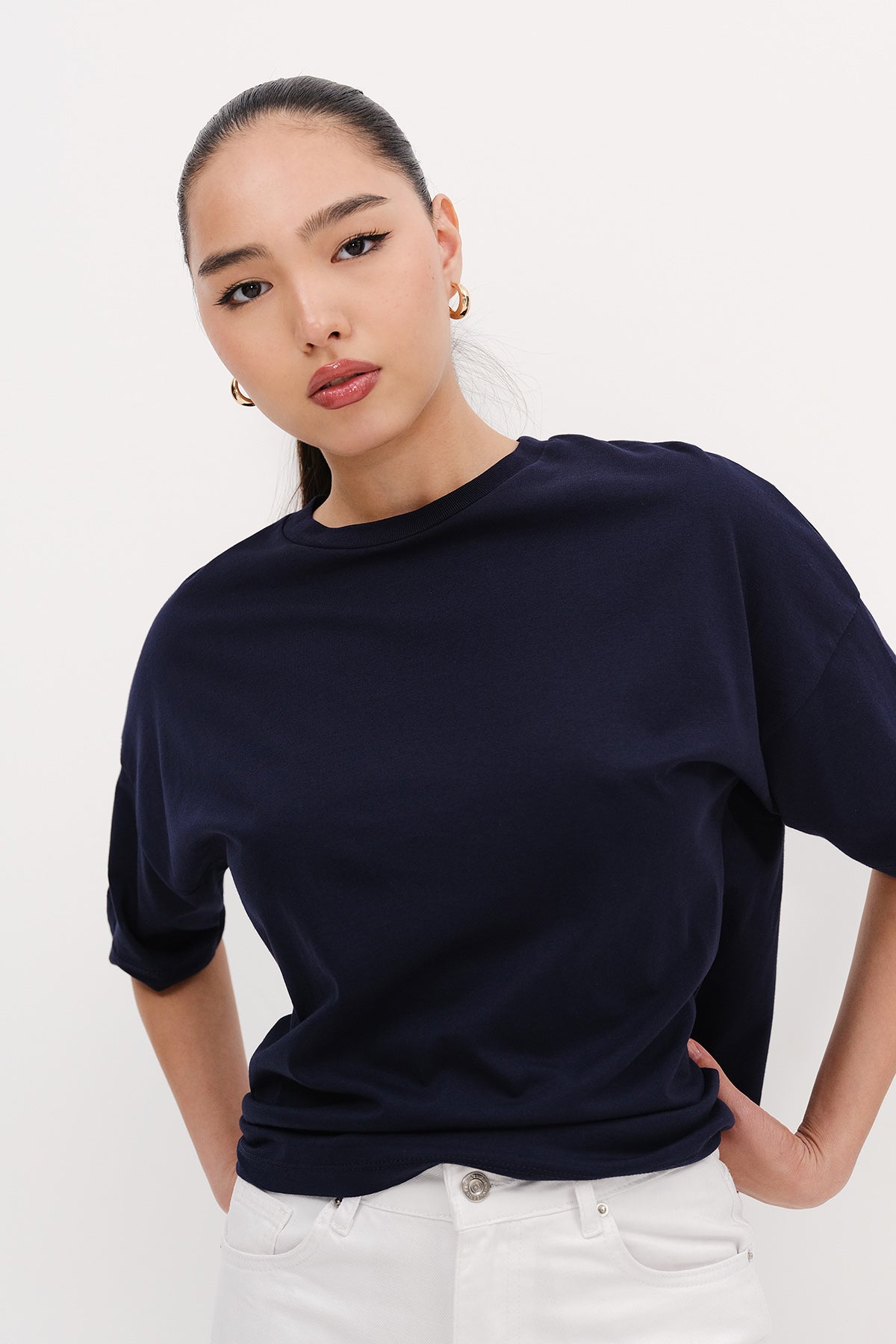 Night-Blue_Crew-Neck-Basic-T-shirt-addax