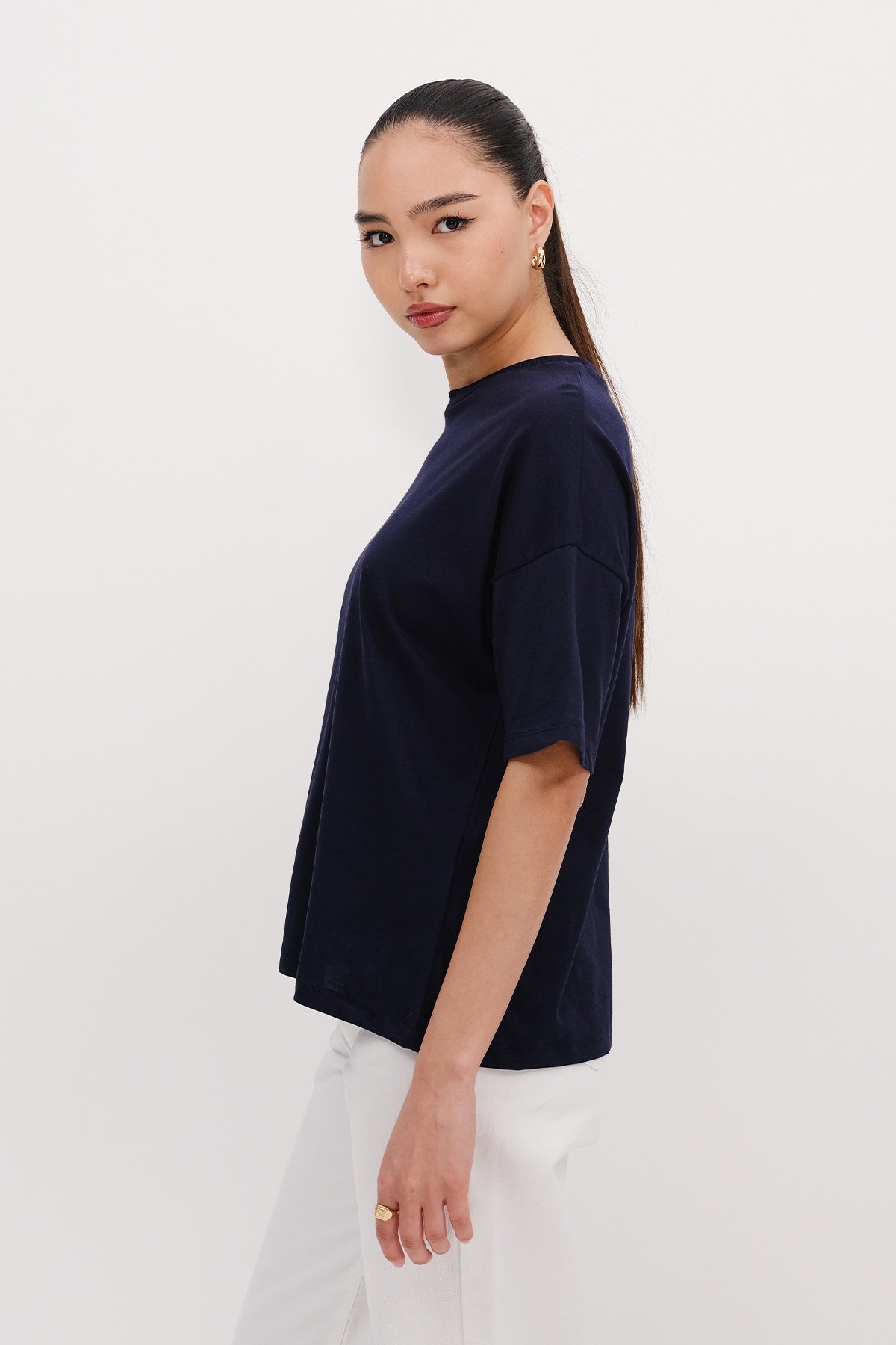 Night-Blue_Crew-Neck-Basic-T-shirt-addax