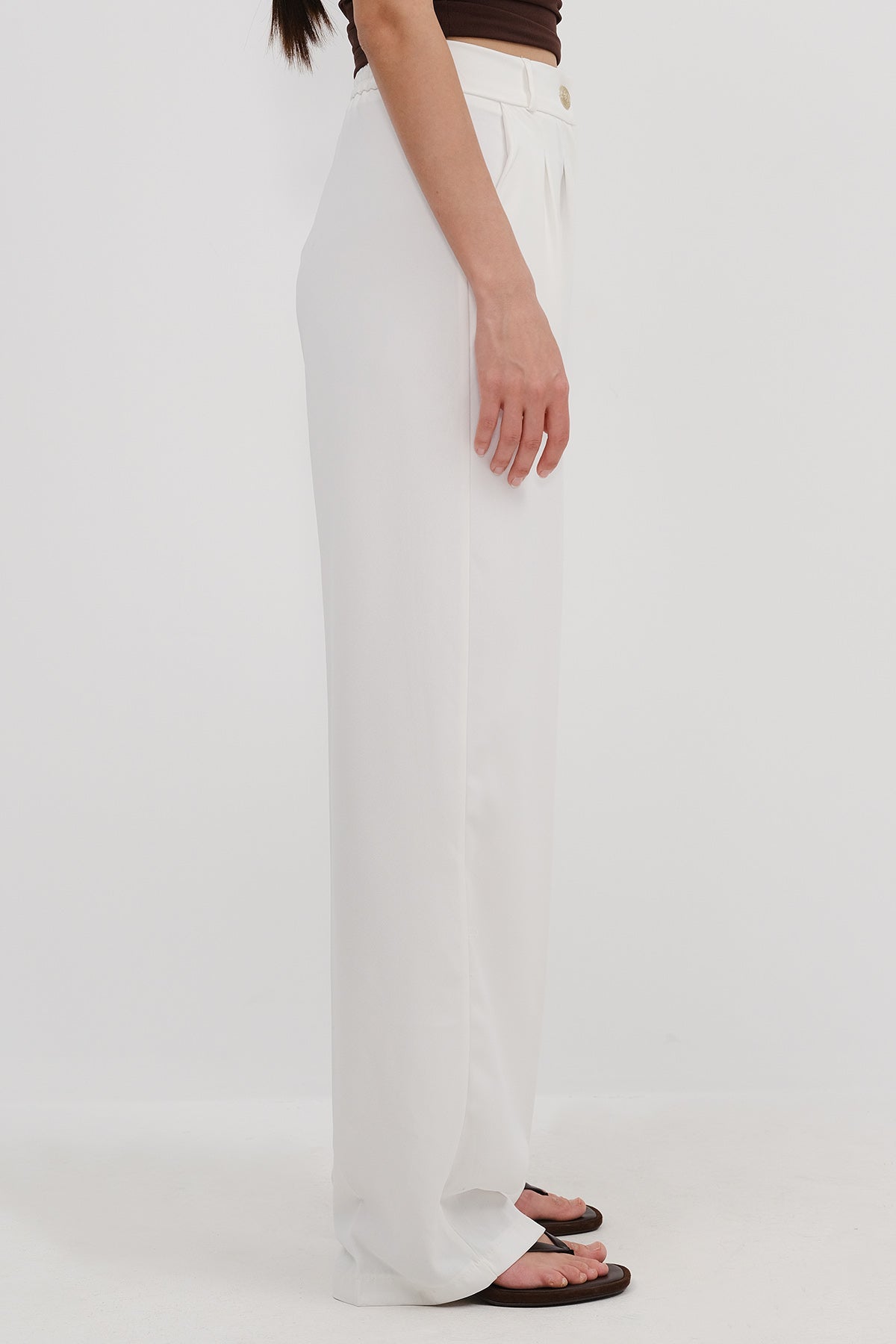 Ecru_Buttoned-Wide-Leg-Trousers-addax