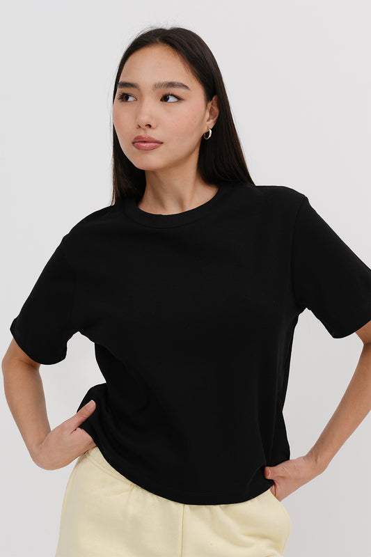 Black_Basic-T-shirt-addax