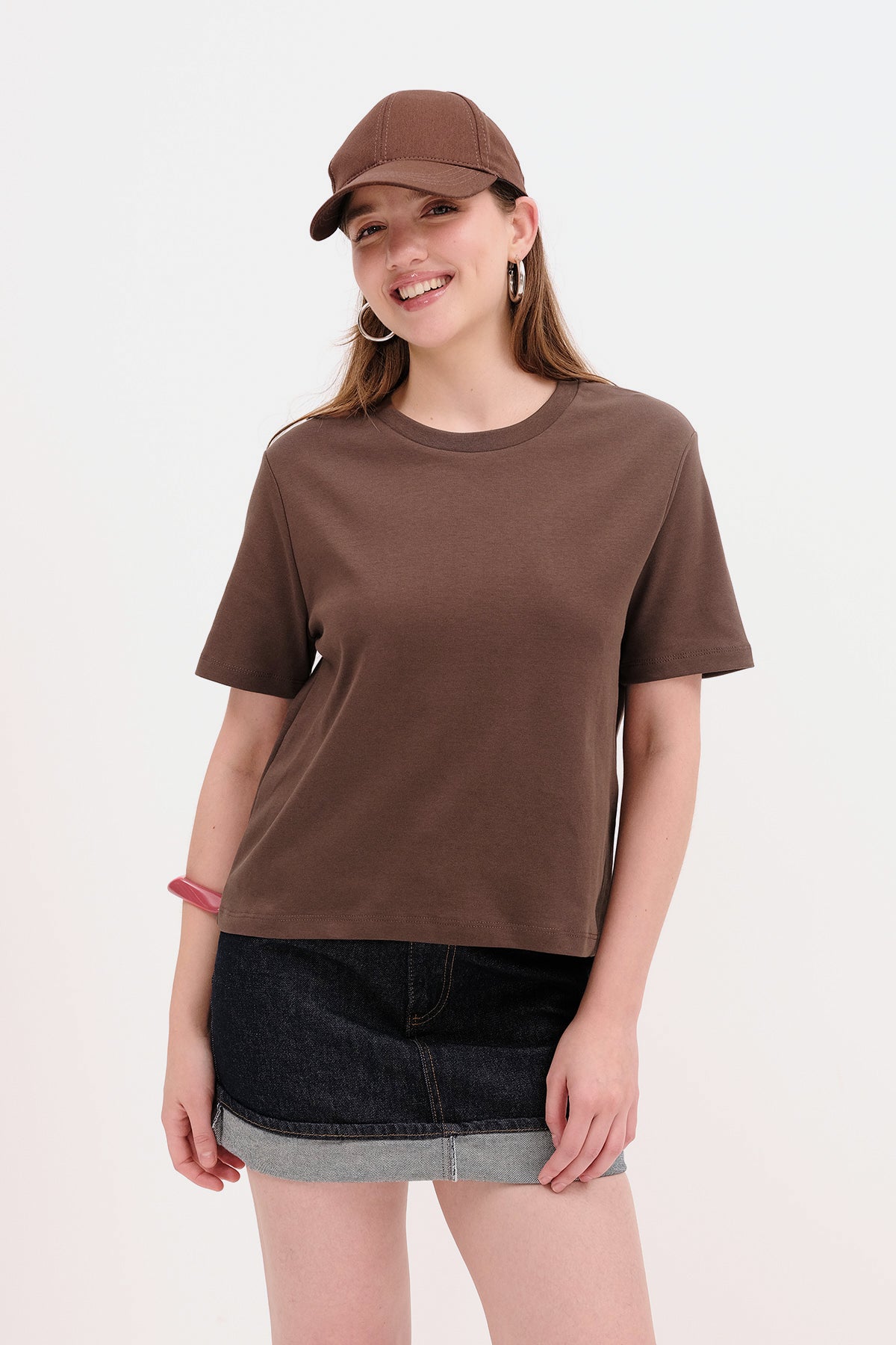 Brown_Basic-T-shirt-addax