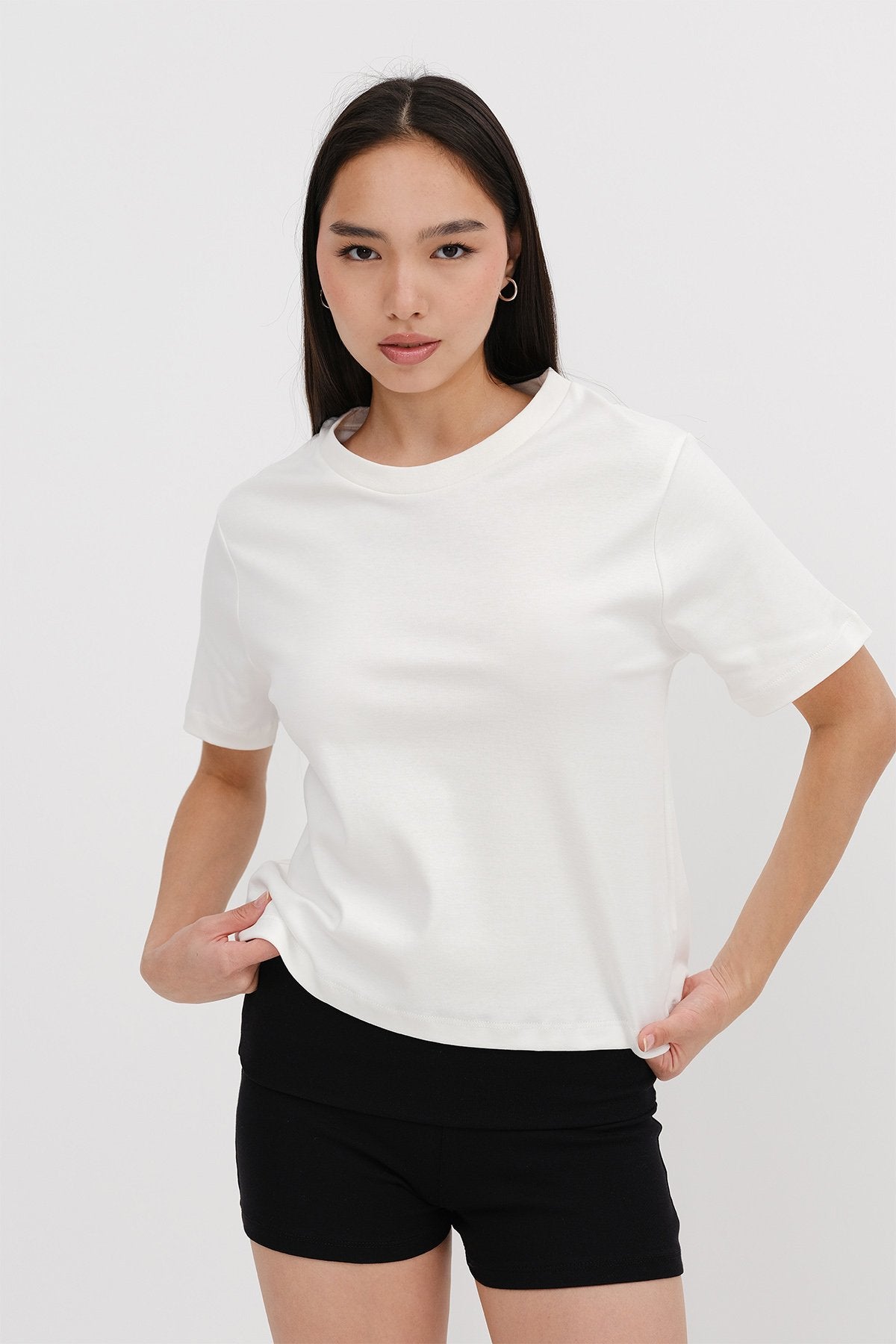 Ecru_Basic-T-shirt-addax