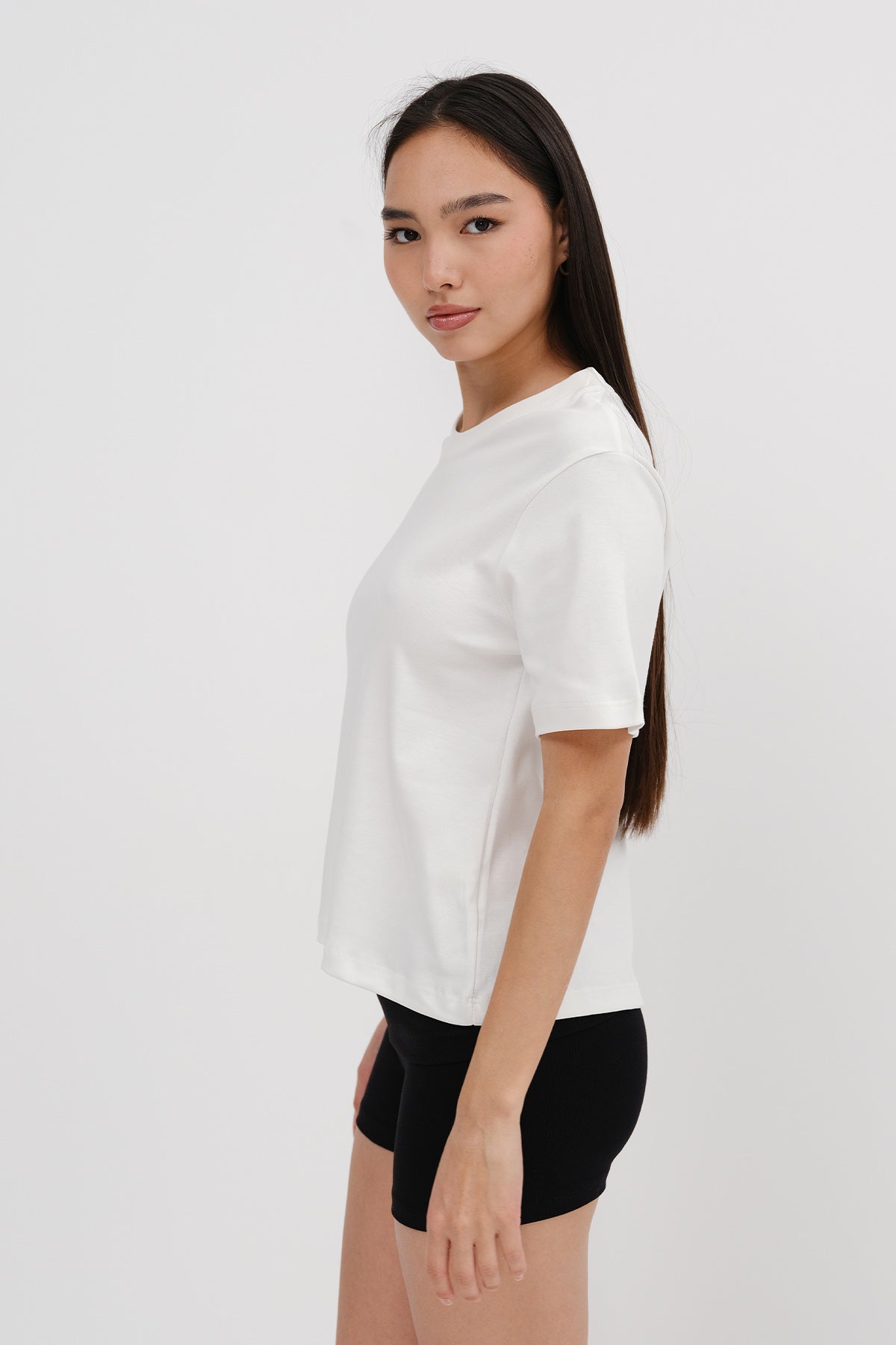 Ecru_Basic-T-shirt-addax