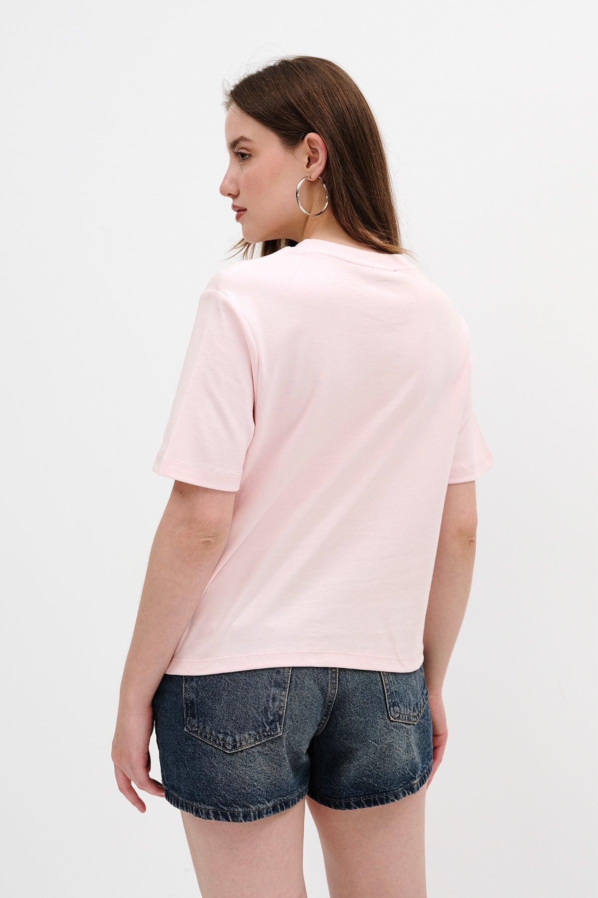 Sugar-Pink_Basic-T-shirt-addax