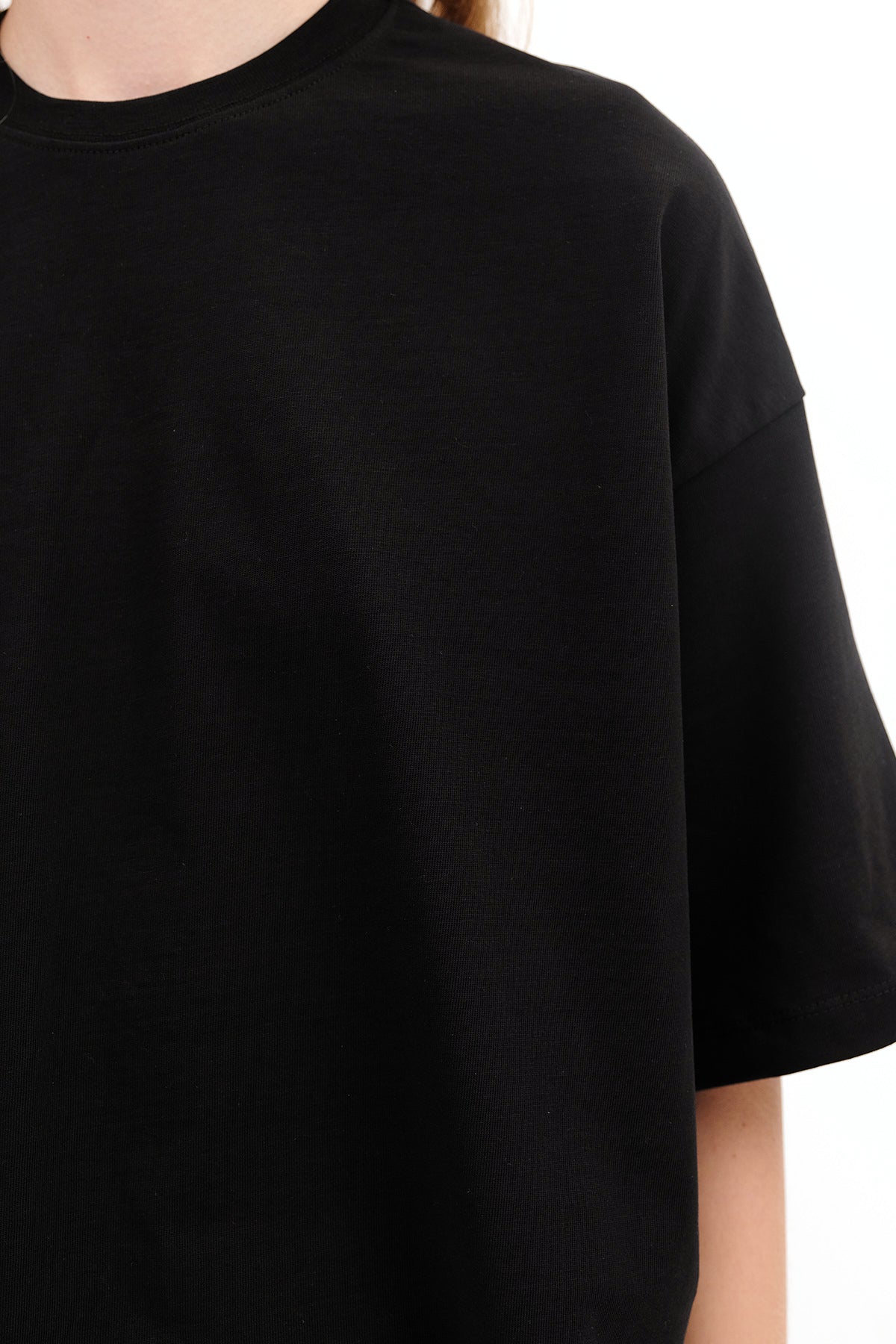 Black_Thick-Oversized-Basic-T-Shirt-addax