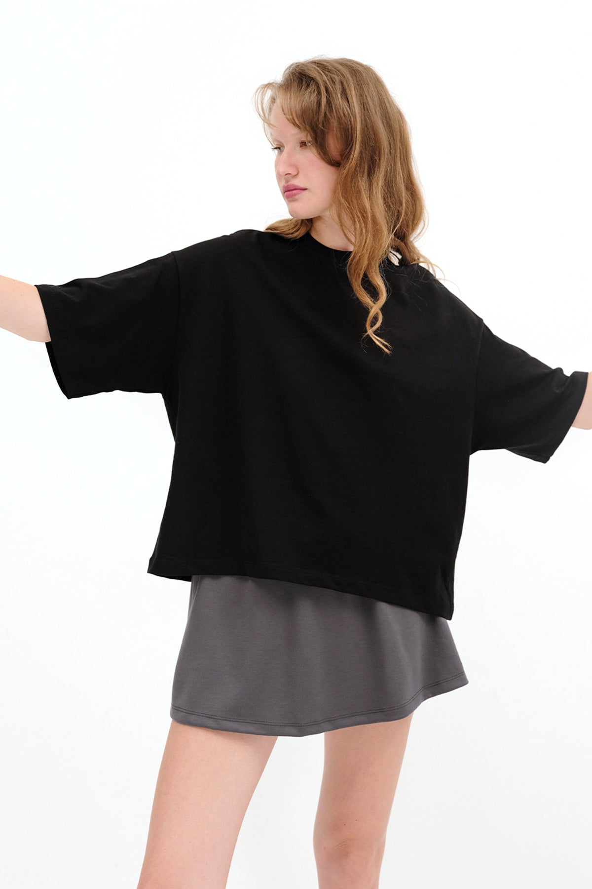 Black_Thick-Oversized-Basic-T-Shirt-addax