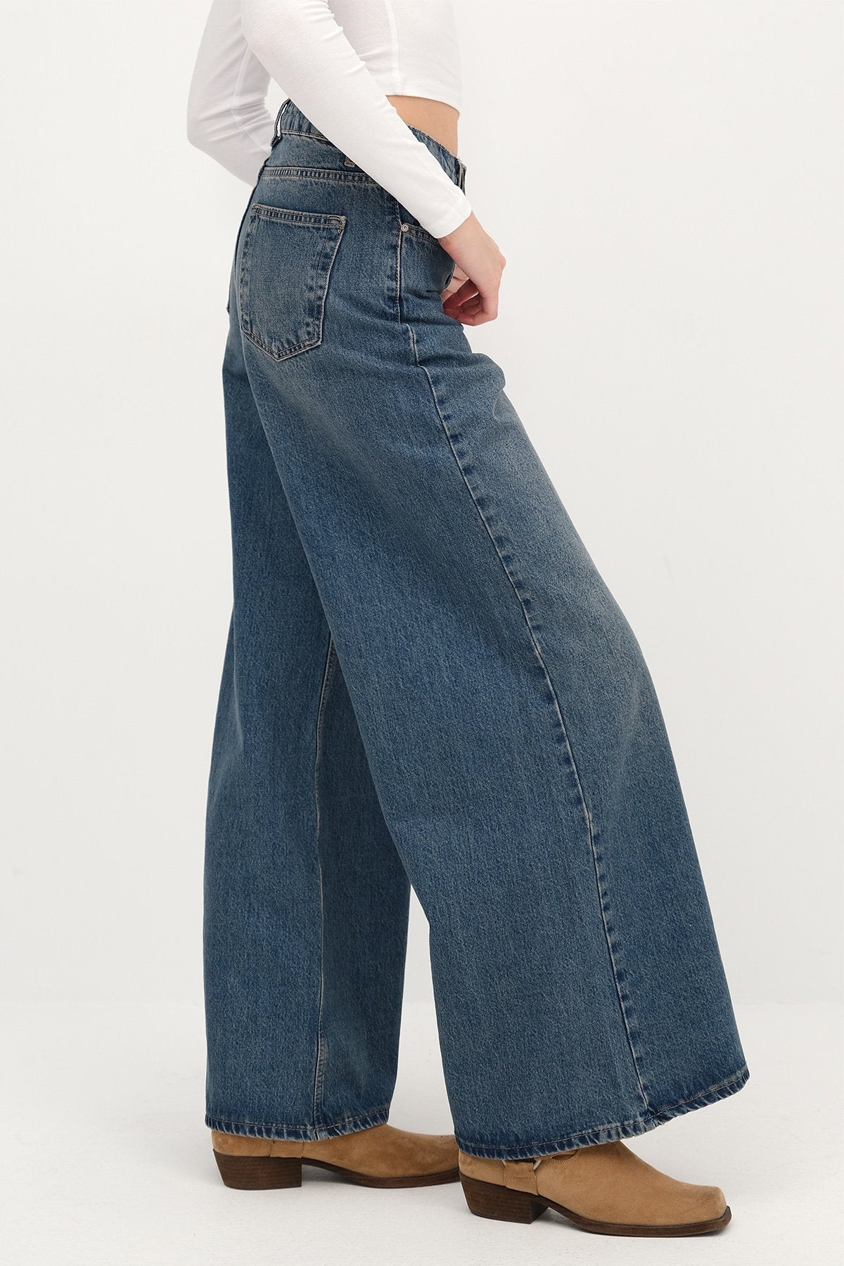 Tint_Wide-Leg-Jeans-addax