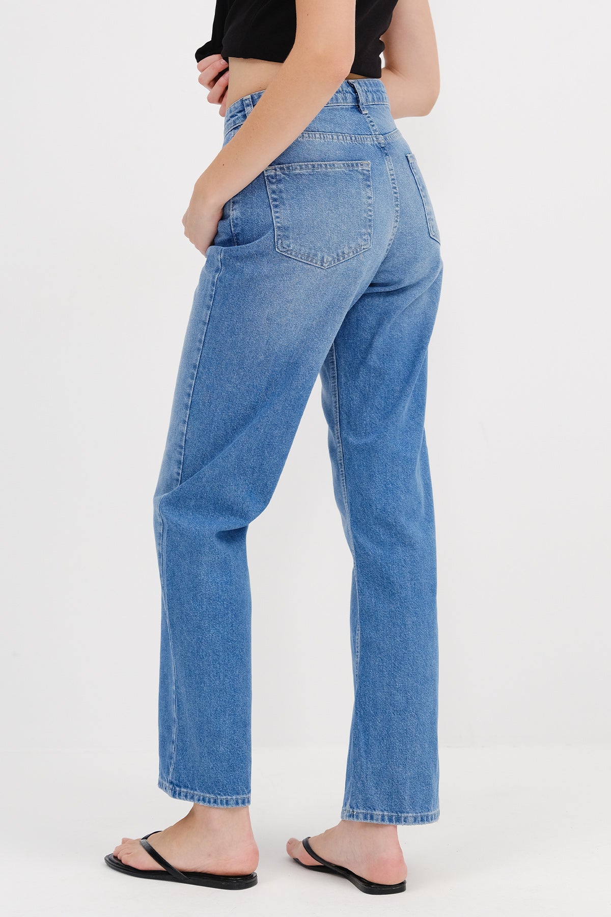 Blue_Straight-Jean-Trousers-addax