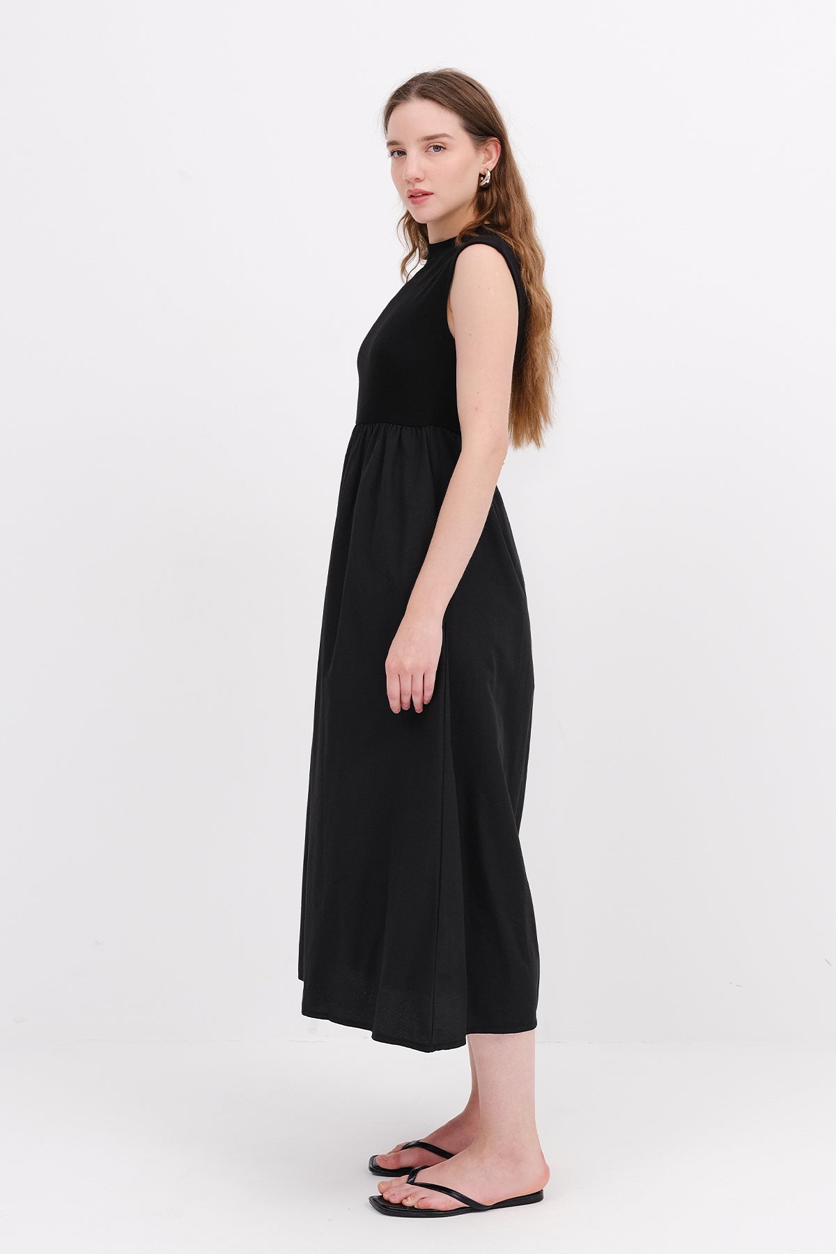Black_Sleeveless-Modal-Long-Dress-addax