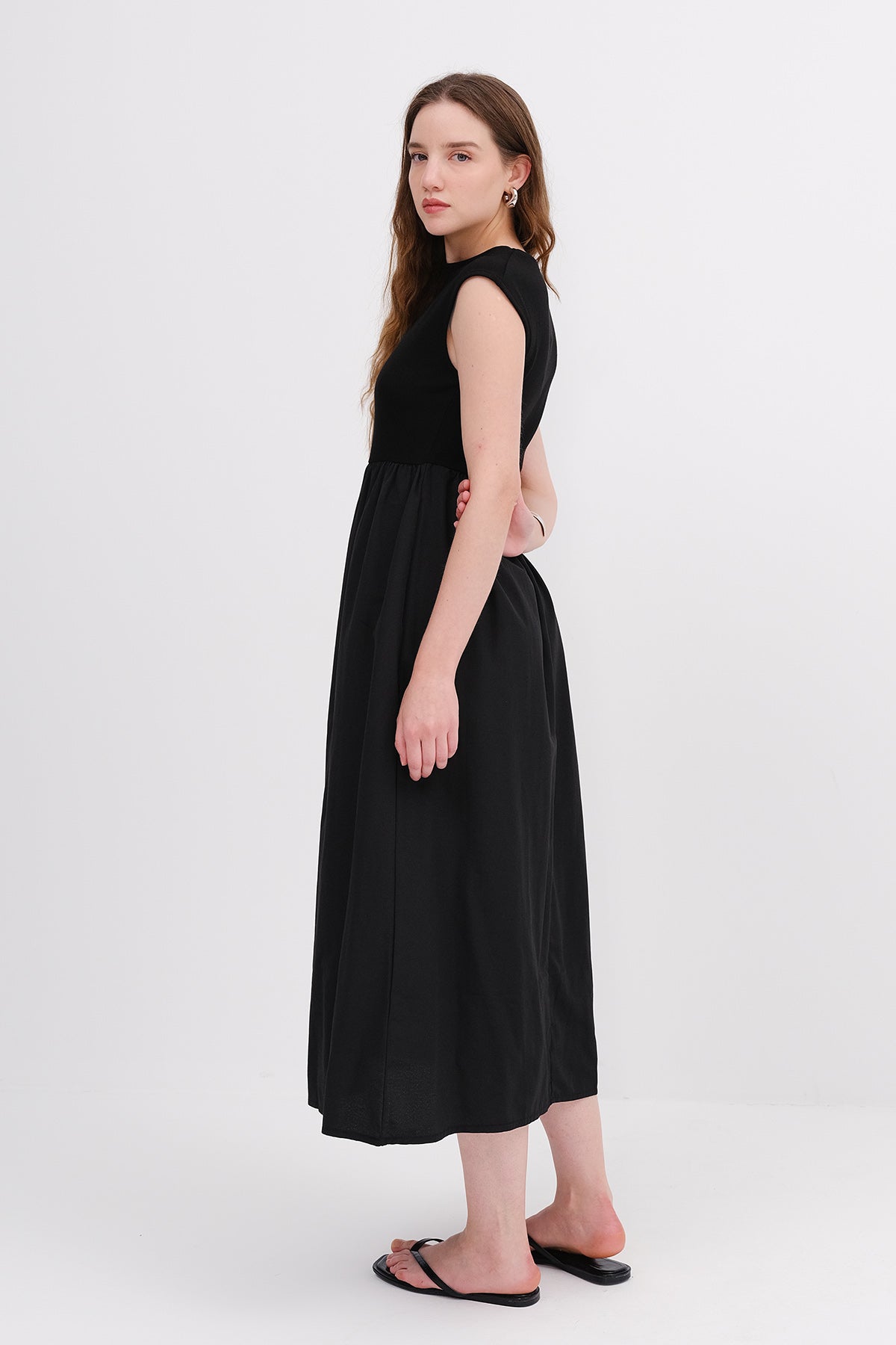 Black_Sleeveless-Modal-Long-Dress-addax