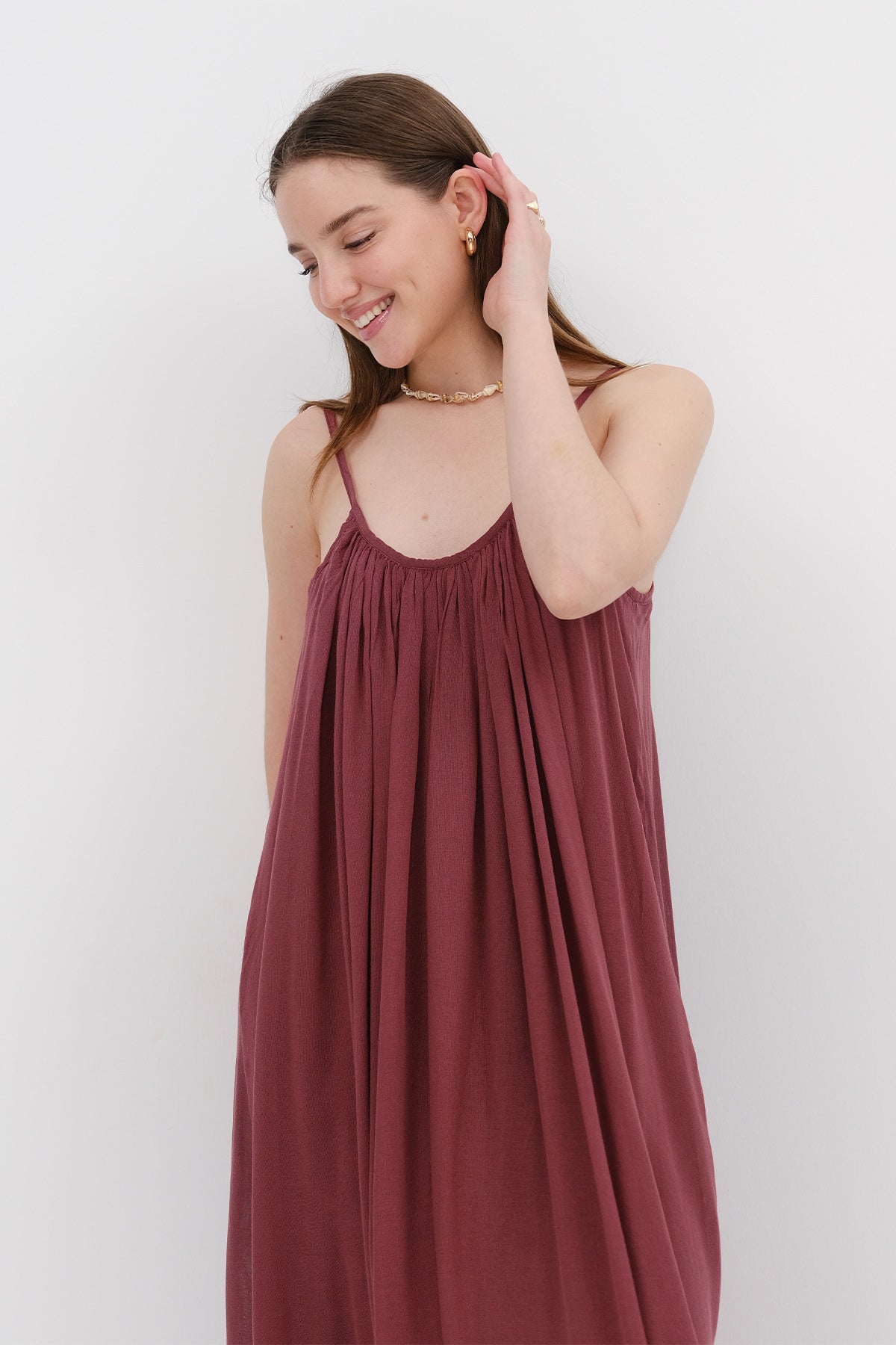 Burgundy_Strappy-Long-Dress-addax
