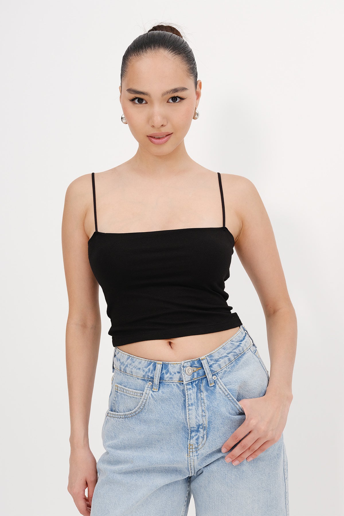 Black_Modal-Undershirt-with-Chest-Pad-addax