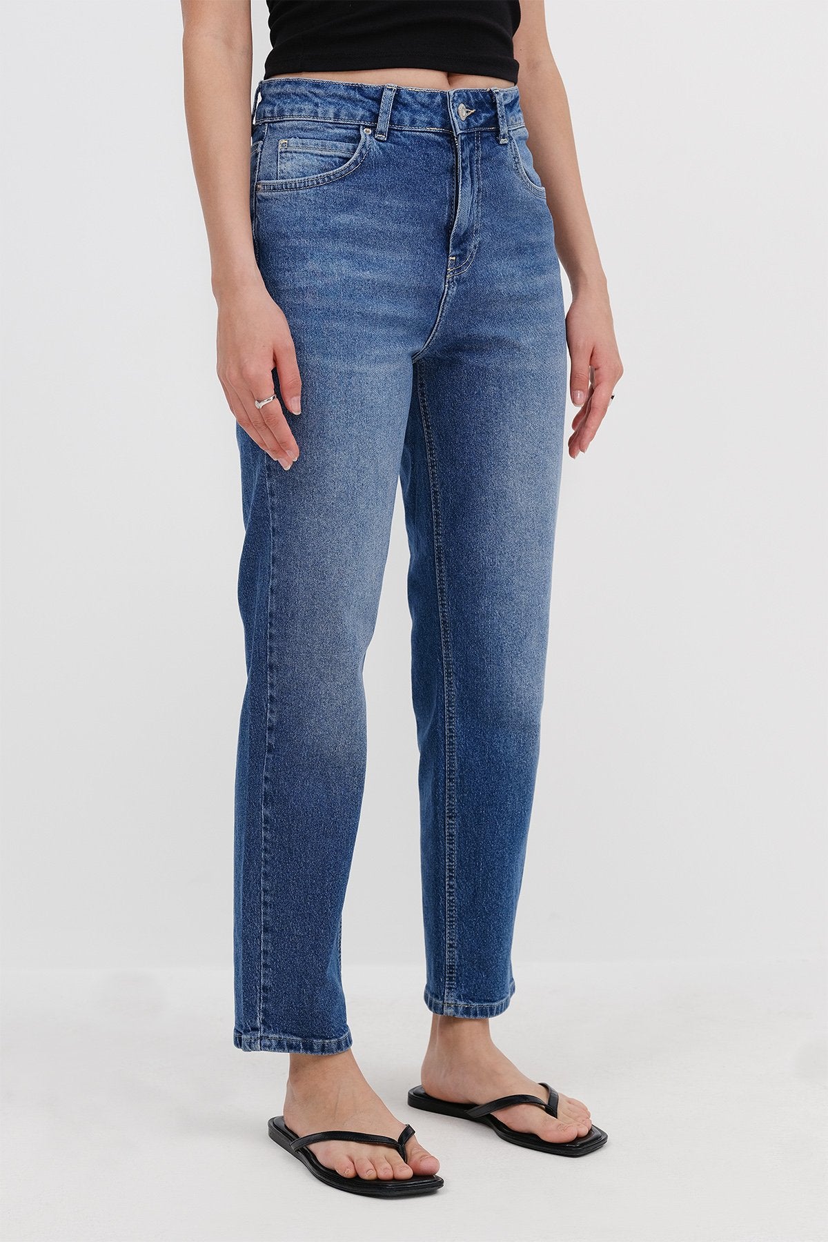 Tint_High-Waist-Mom-Jean-Trousers-addax