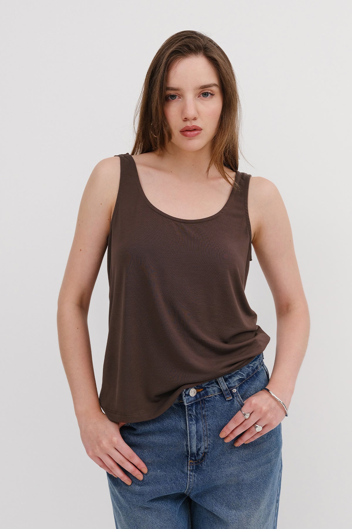 Brown_U-Neck-Sleeveless-Blouse-addax