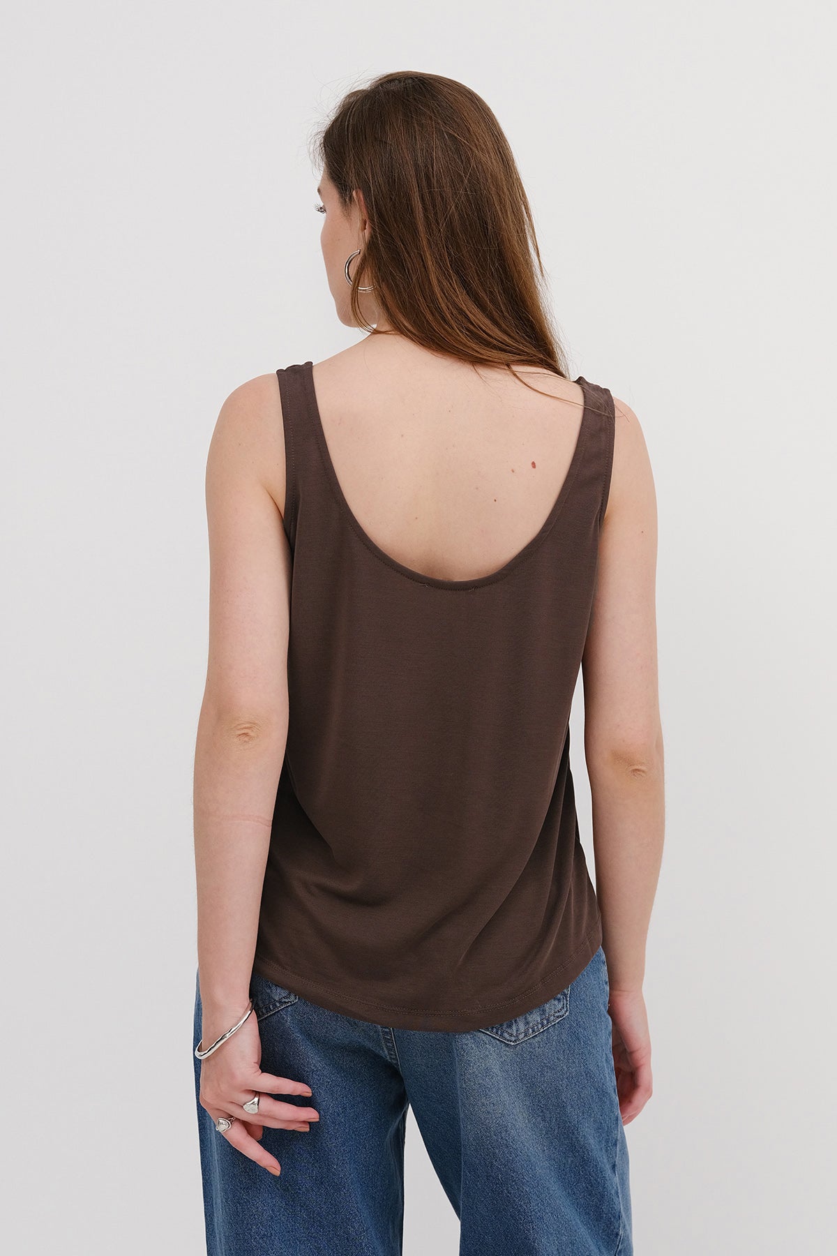 Brown_U-Neck-Sleeveless-Blouse-addax
