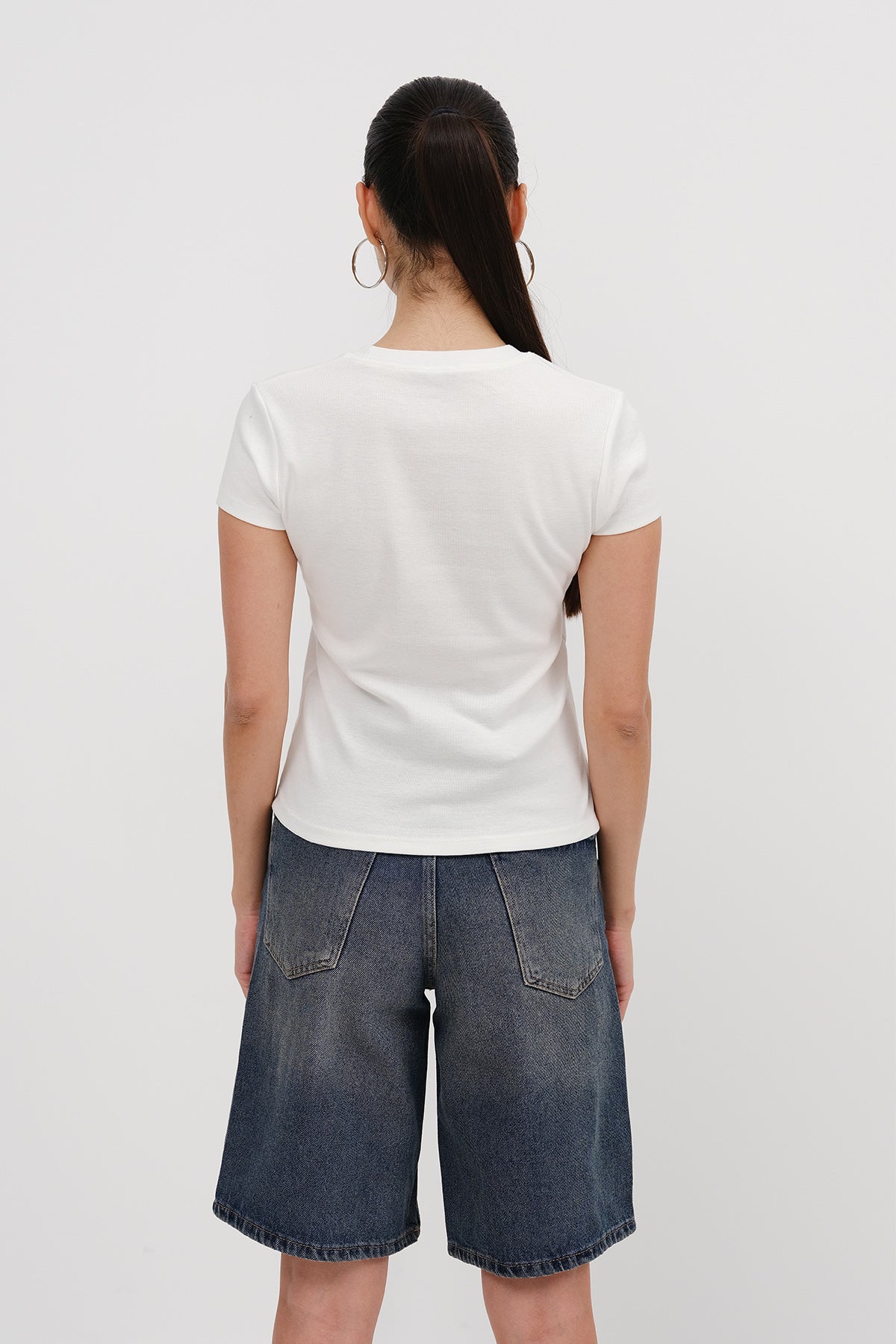 Ecru_Crew-Neck-Printed-T-Shirt-addax