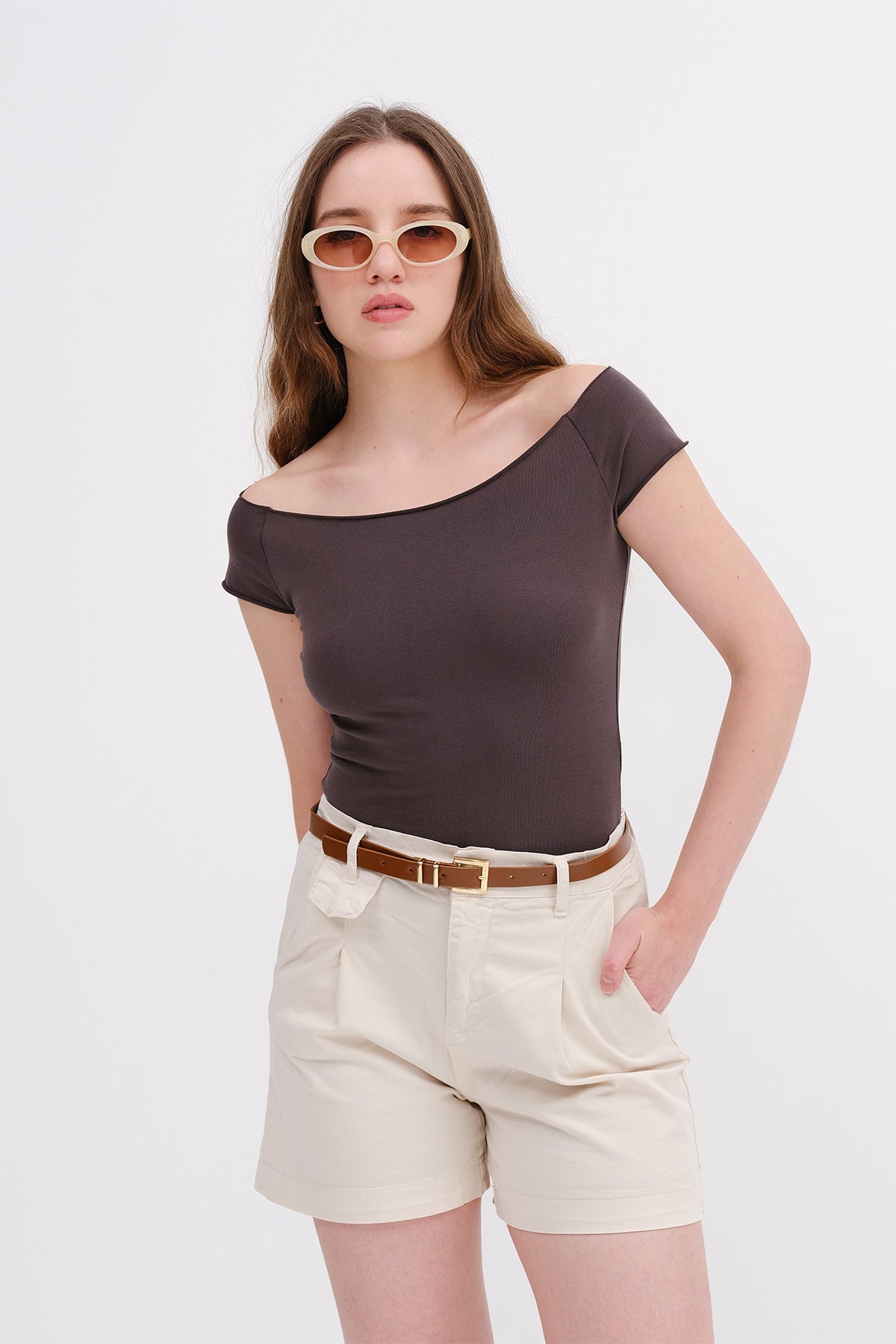 Soft-Brown_Boat-Neck-Basic-T-shirt-addax