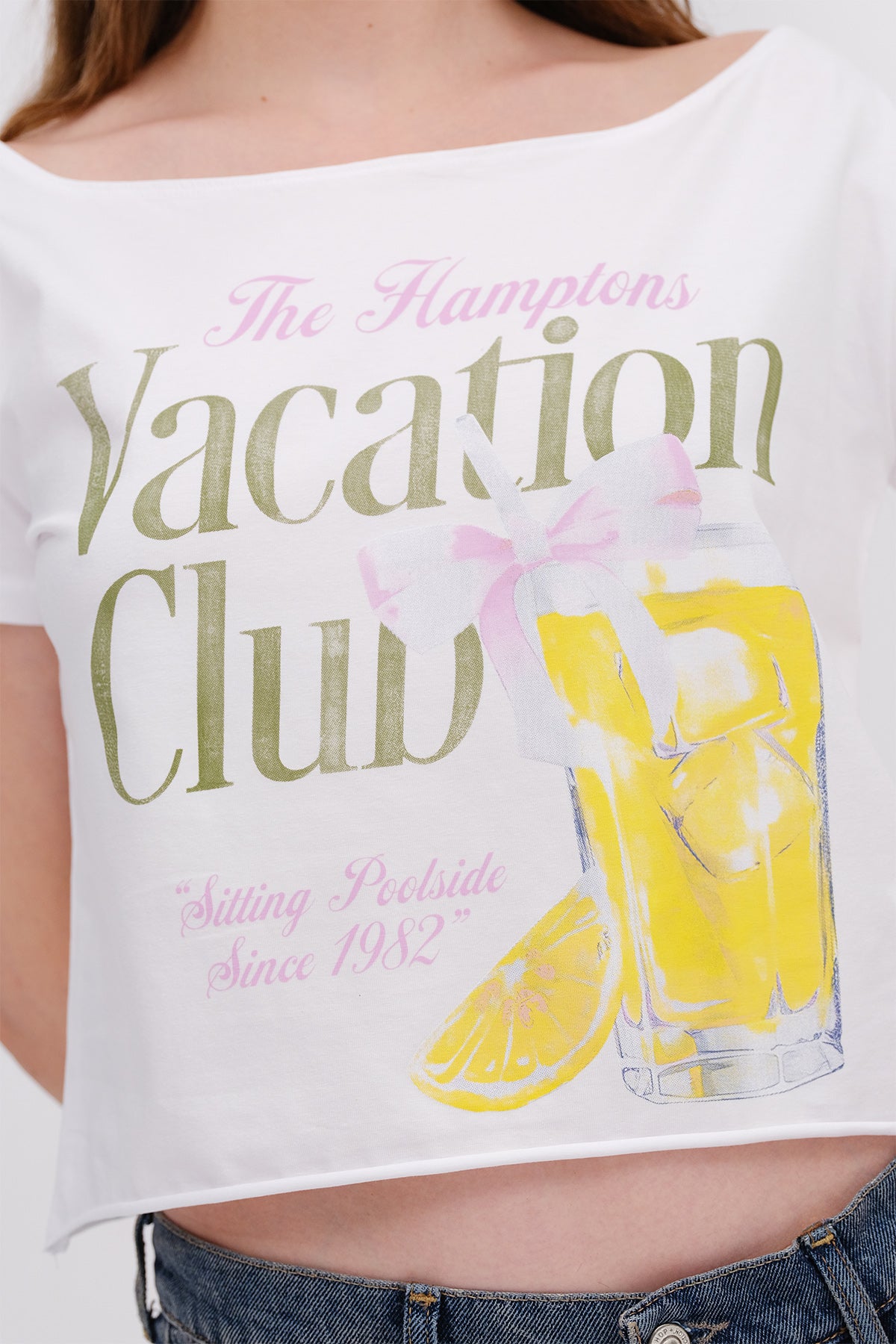 White_Boat-Neck-Printed-T-shirt-addax