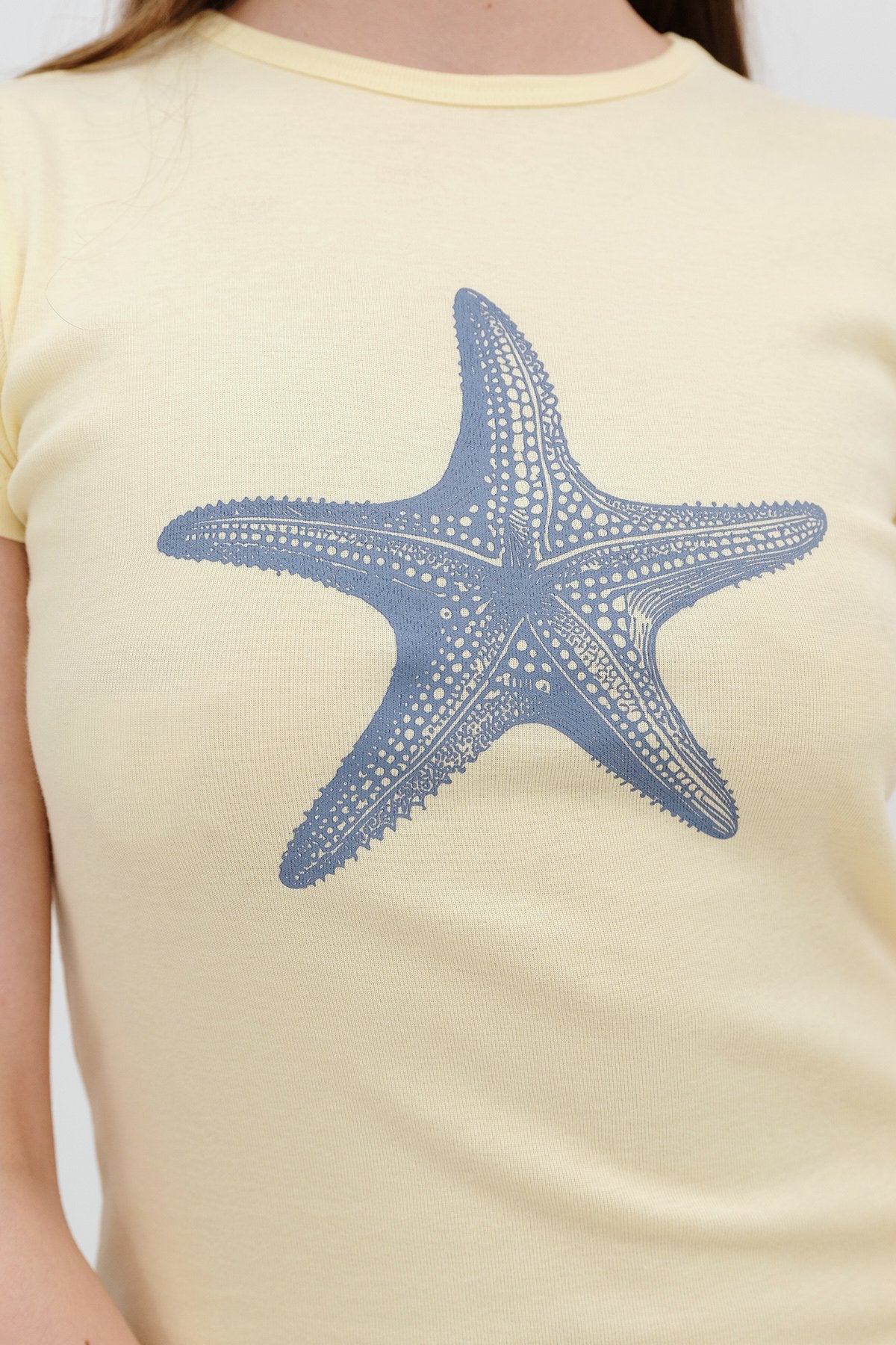 Light-Yellow_Starfish-Print-T-Shirt-addax