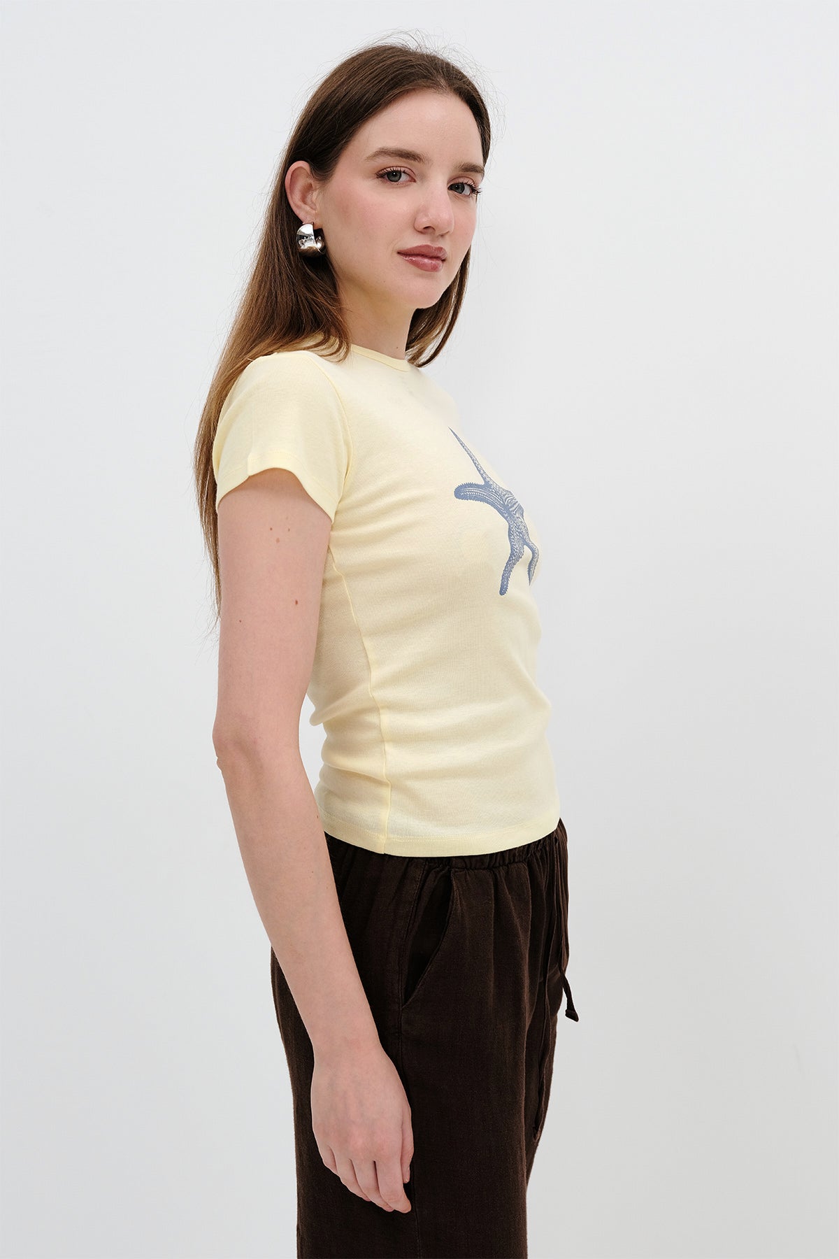 Light-Yellow_Starfish-Print-T-Shirt-addax