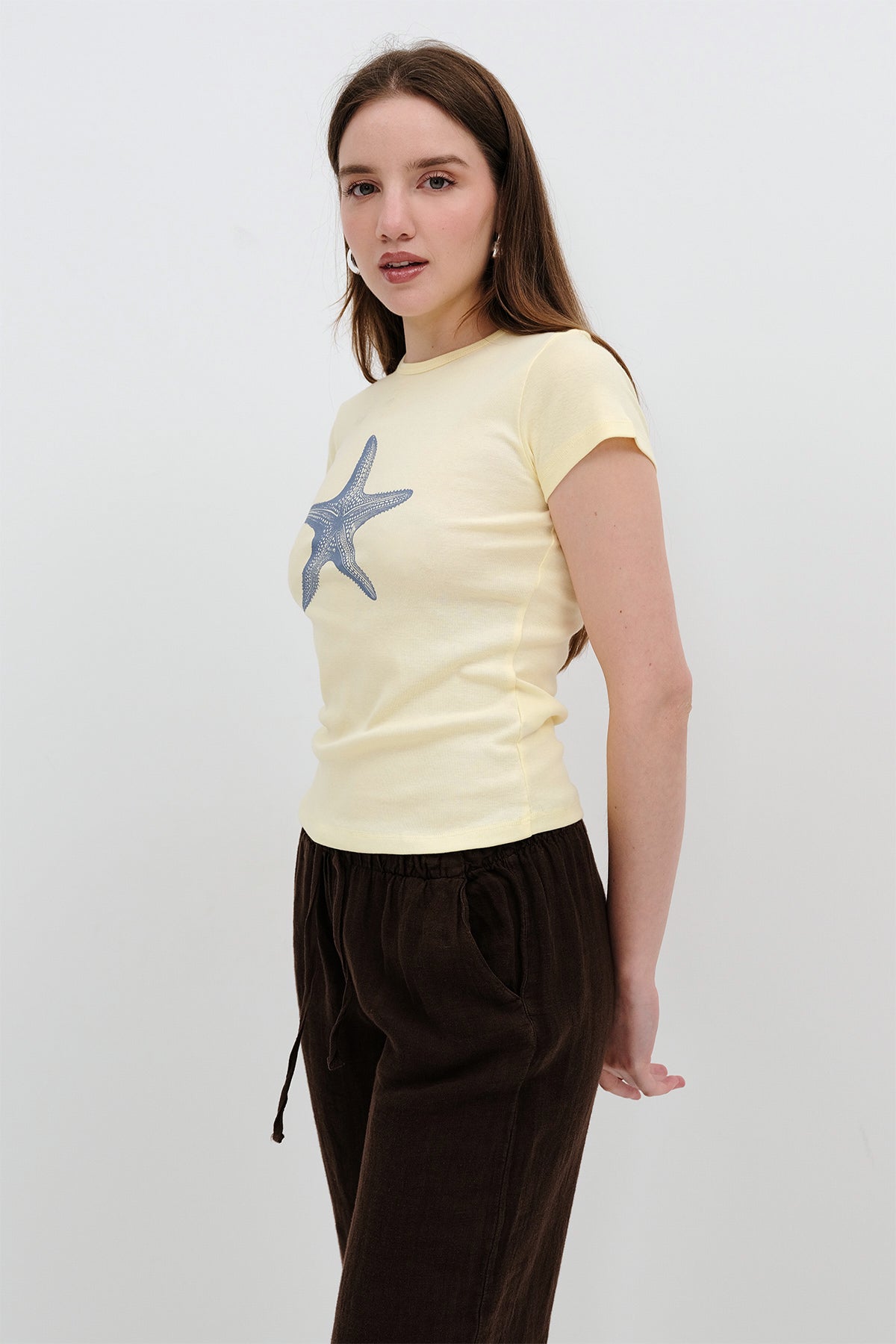 Light-Yellow_Starfish-Print-T-Shirt-addax