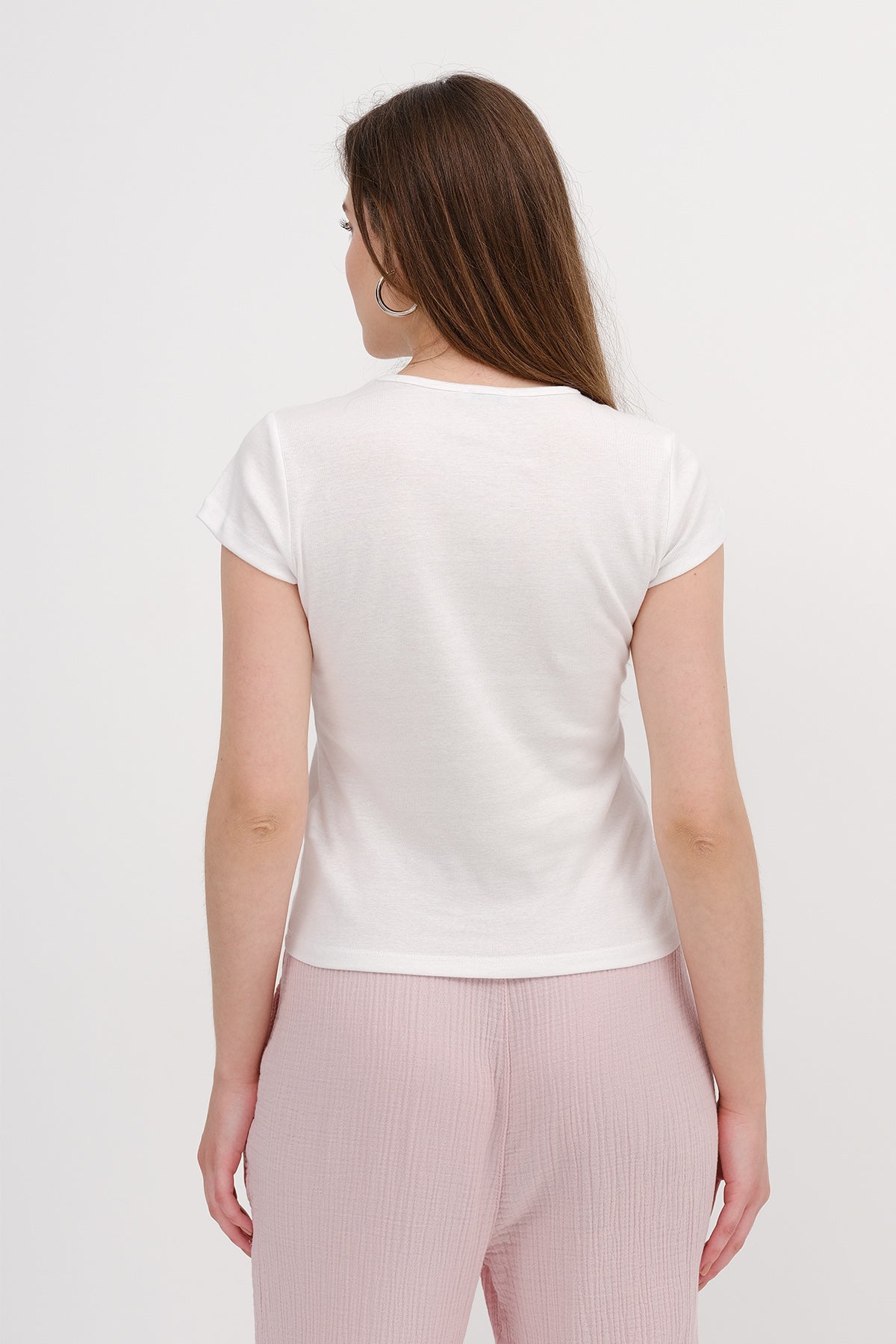 White_Goblet-Printed-T-shirt-addax