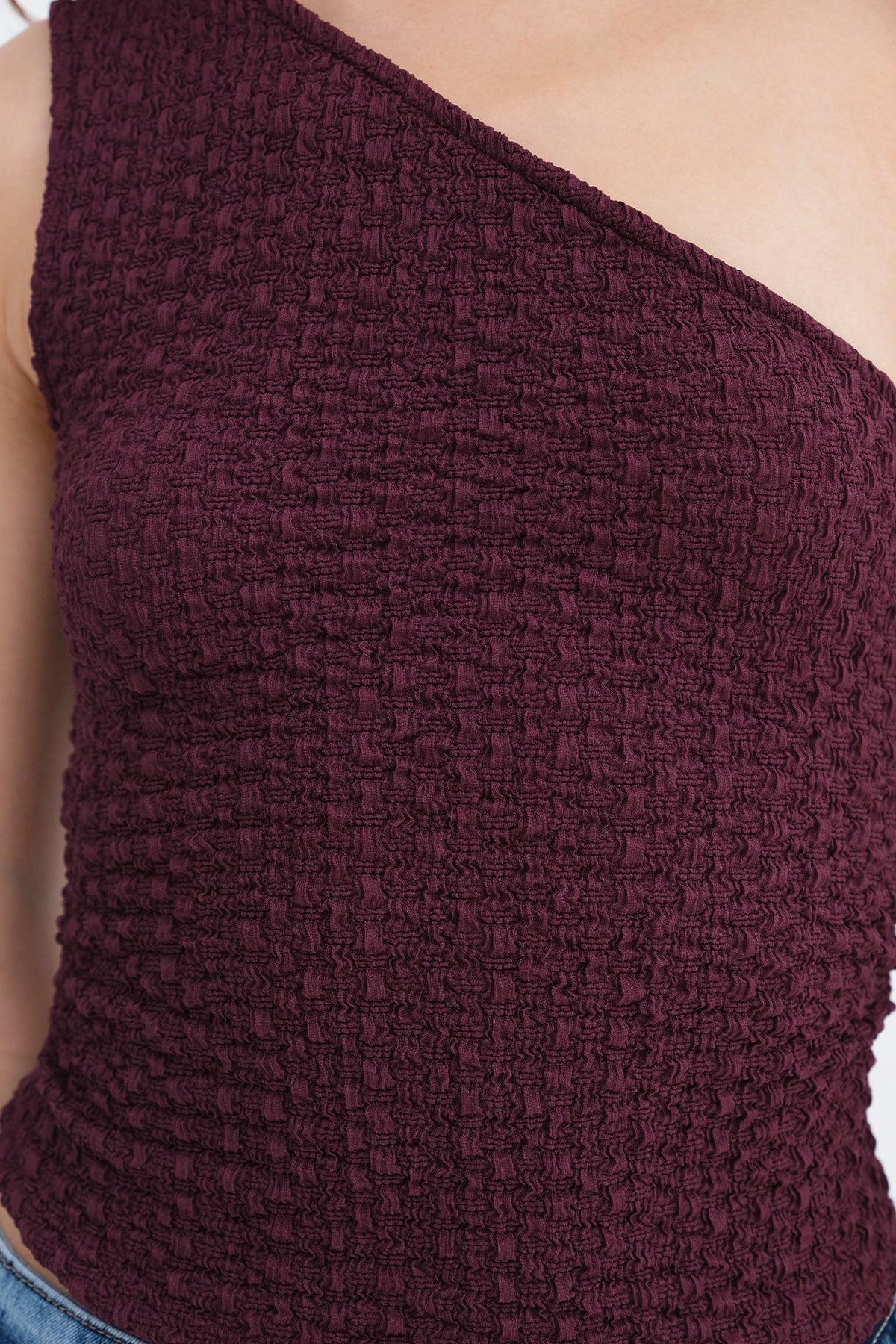 Gardenia_One-Shoulder-Textured-Blouse-addax