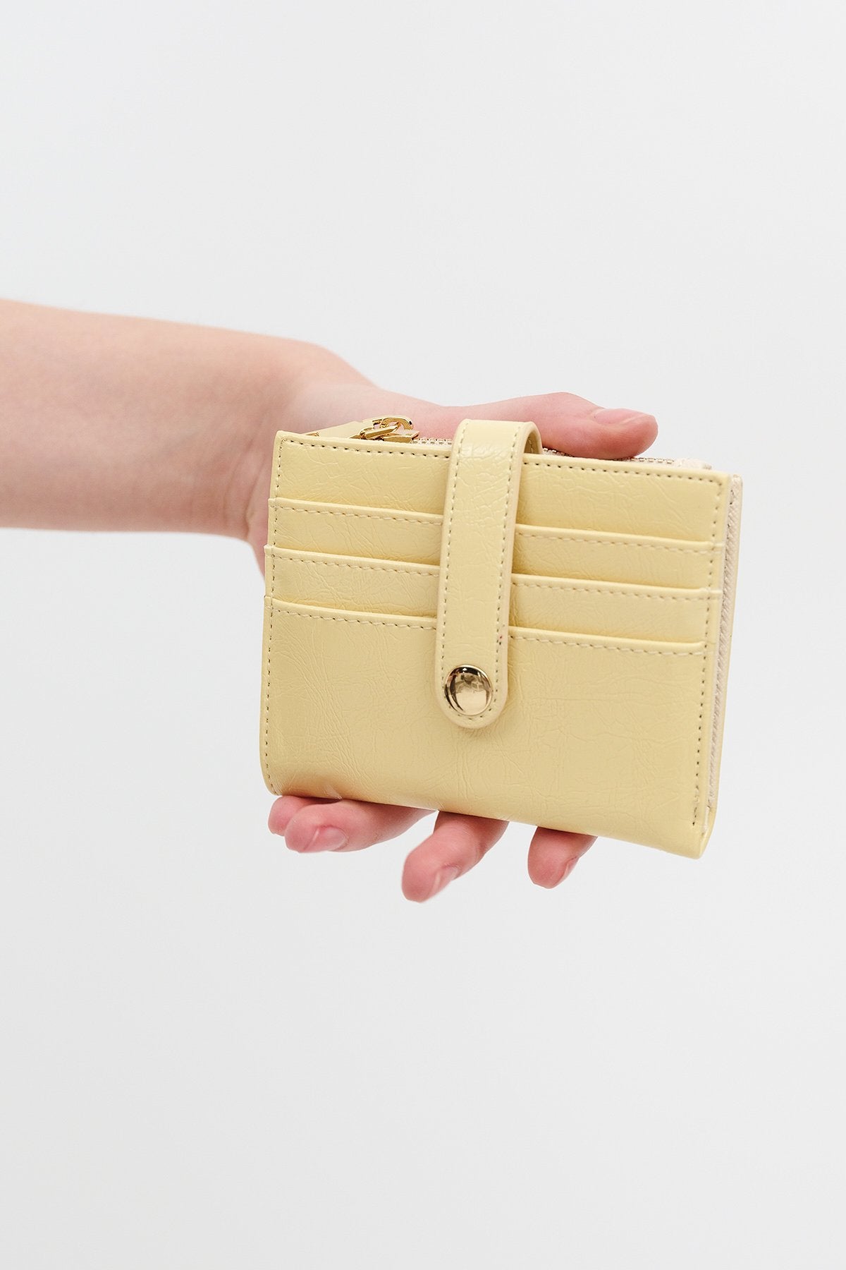 Light-Yellow_Card-Holder-Wallet-addax