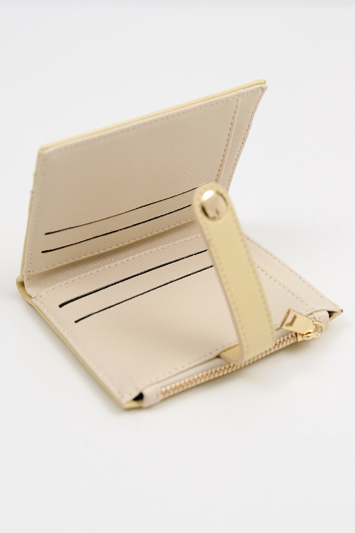 Light-Yellow_Card-Holder-Wallet-addax