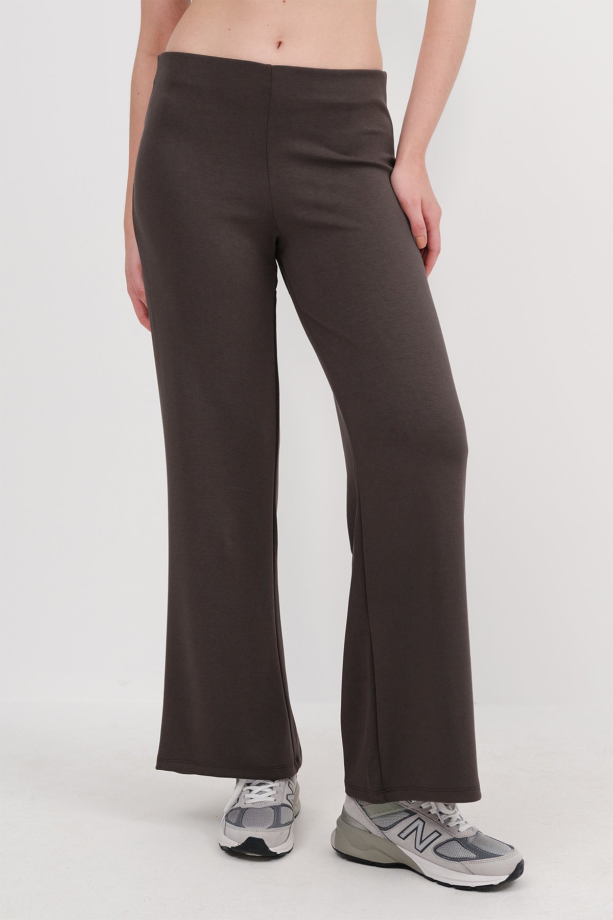Bitter-Coffee_Modal-Wide-Leg-Trousers-addax