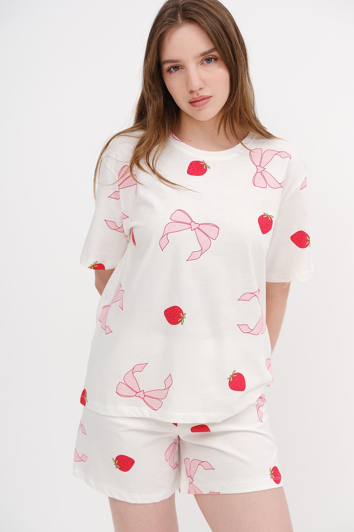 White_Strawberry-and-Bow-Printed-Pajama-Set-addax
