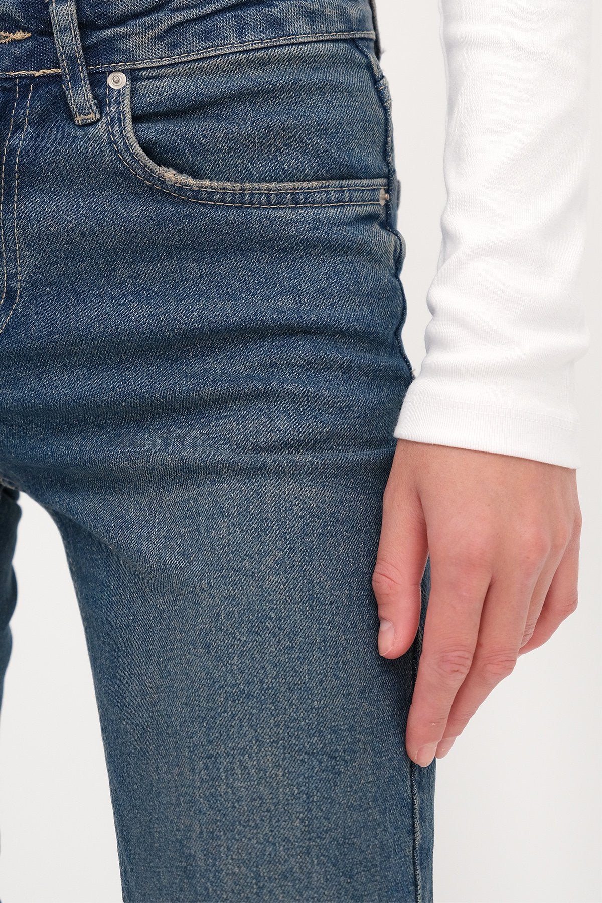 Tint_Wide-Leg-Jean-Trousers-addax