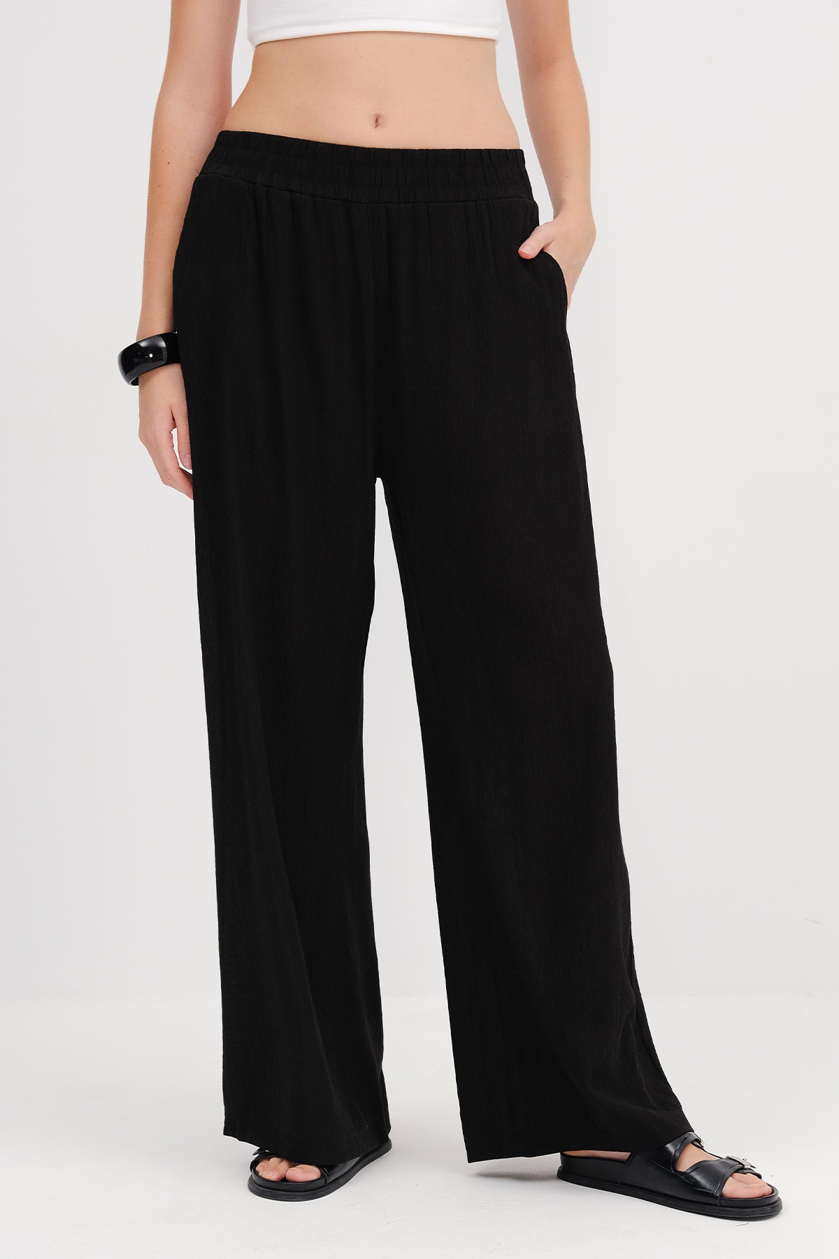 Black_Elastic-Waist-Wide-Leg-Trousers-addax