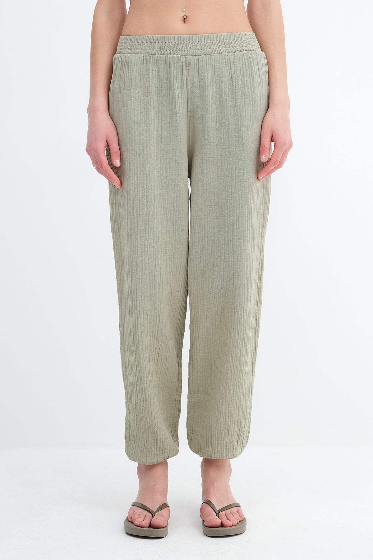 Oil-Green_Jogger-Pants-with-Elastic-addax